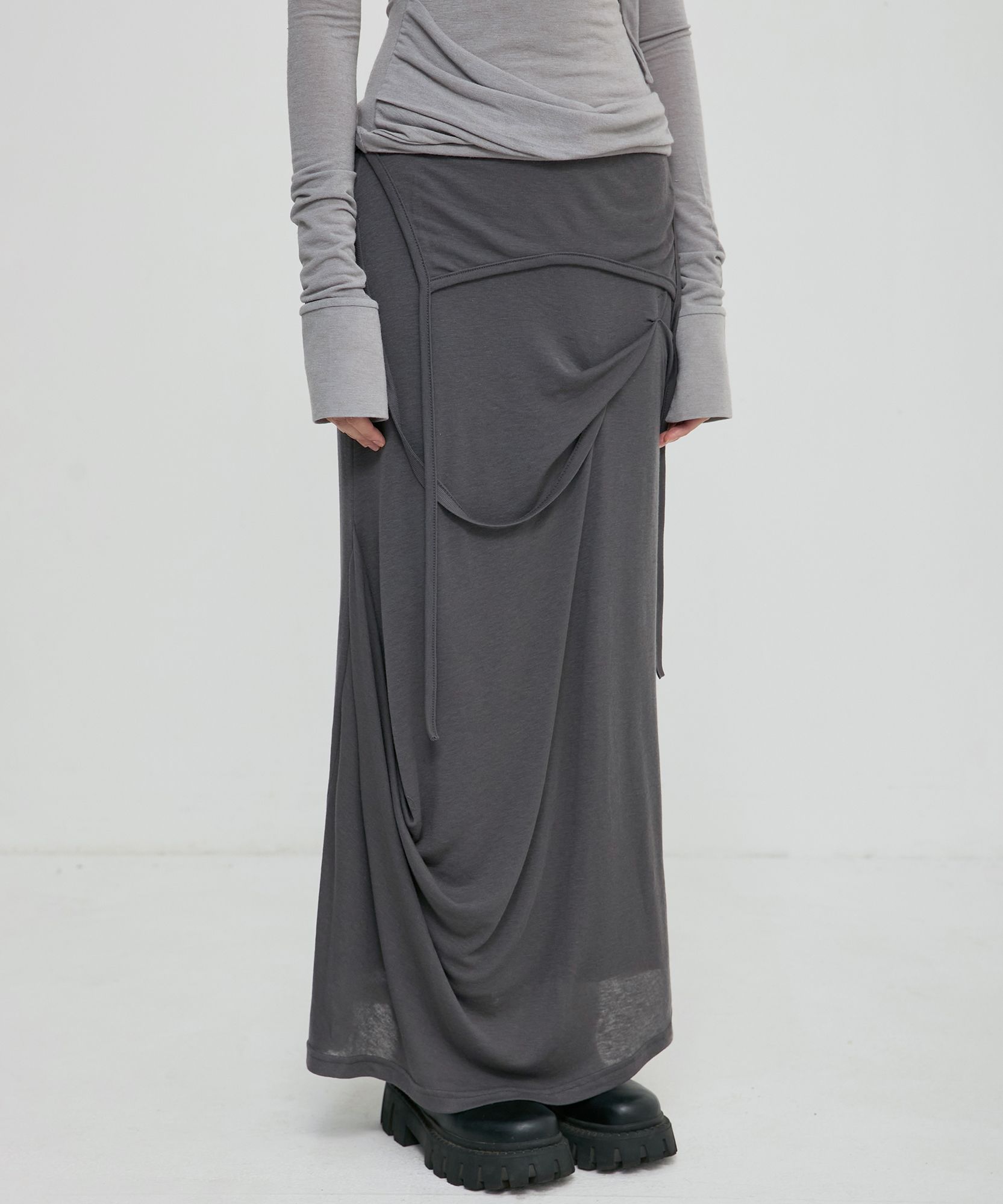 MUSINSA公式 | FLAREUP Asymmetrical Draped Long Skirt (FL-263_Dark