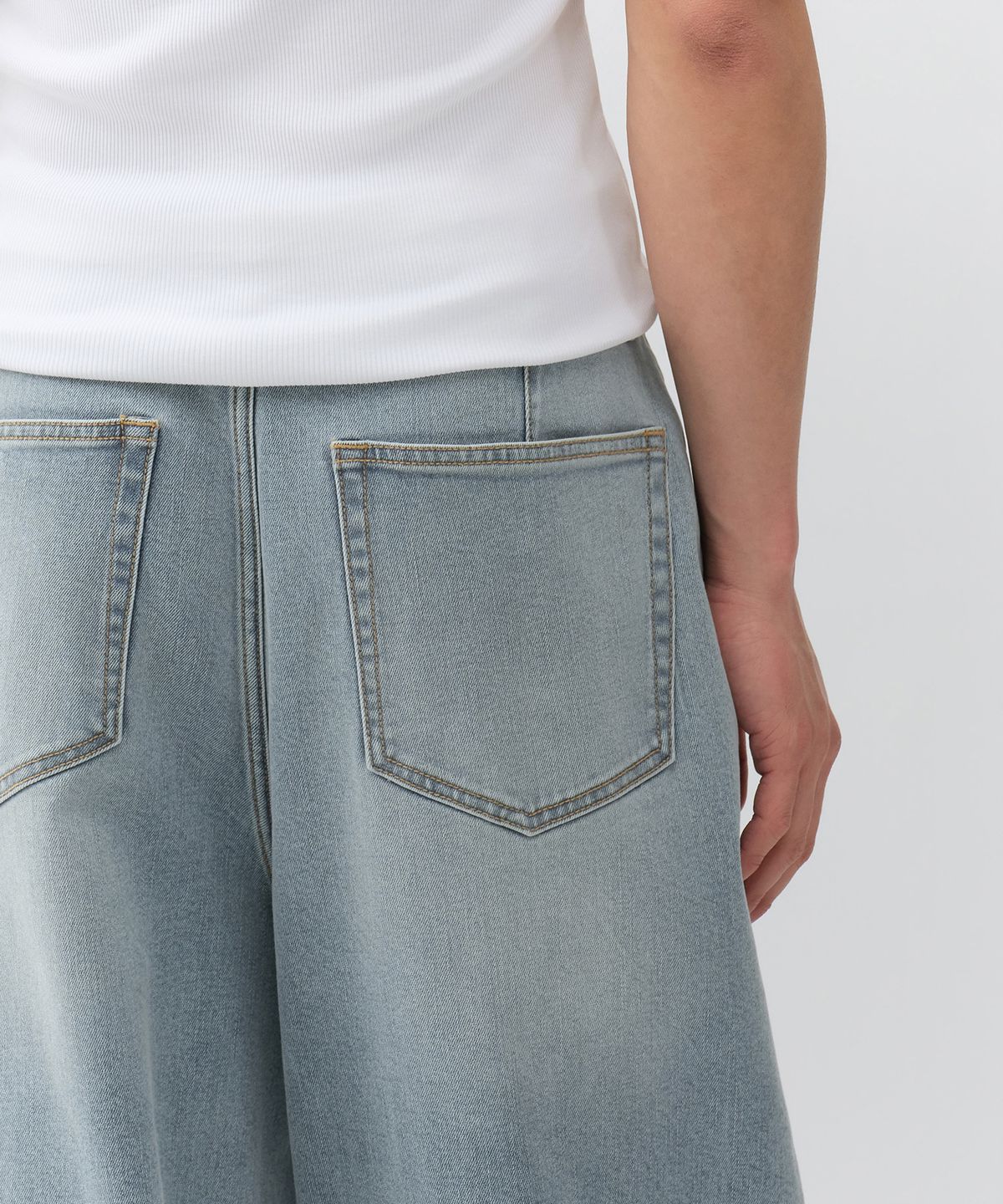 무신사 스탠다드(MUSINSA STANDARD) [쿨탠다드] 벌룬 데님 팬츠 [스카이 블루]
