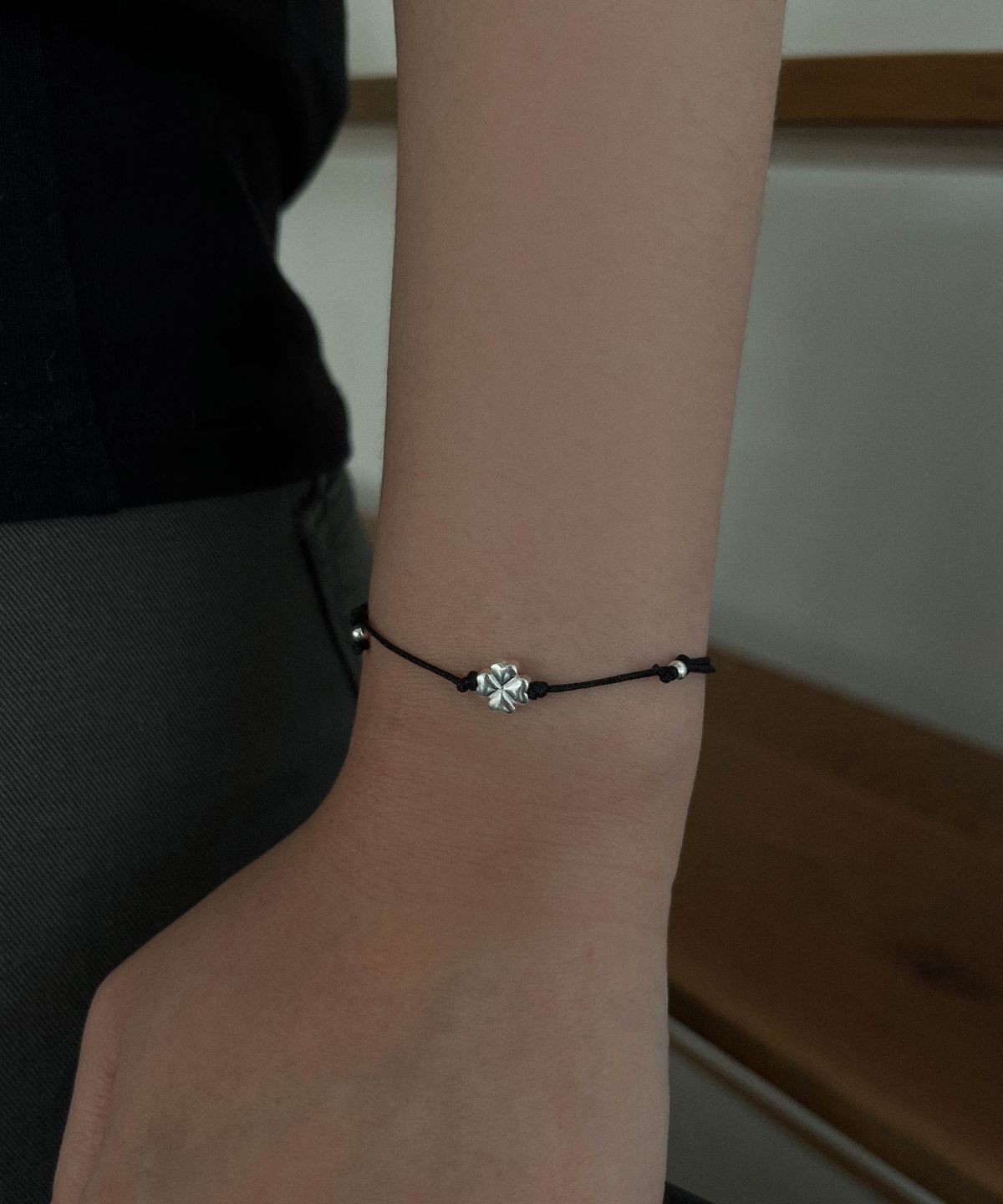 바라두(BARADU) 925 Clover string bracelet