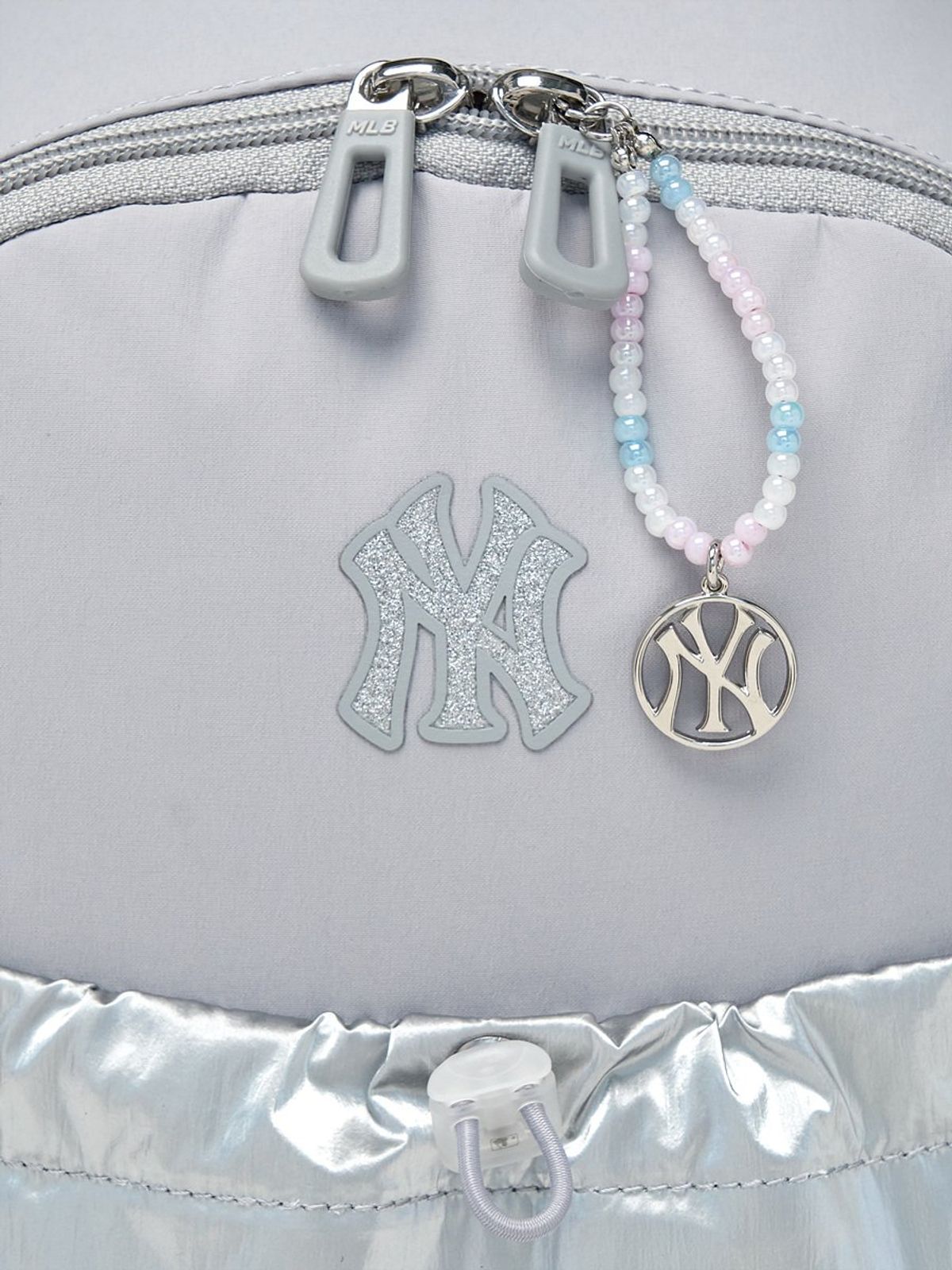 엠엘비 키즈(MLB KIDS) 글로시 스트링 백팩 NY (L.Grey)