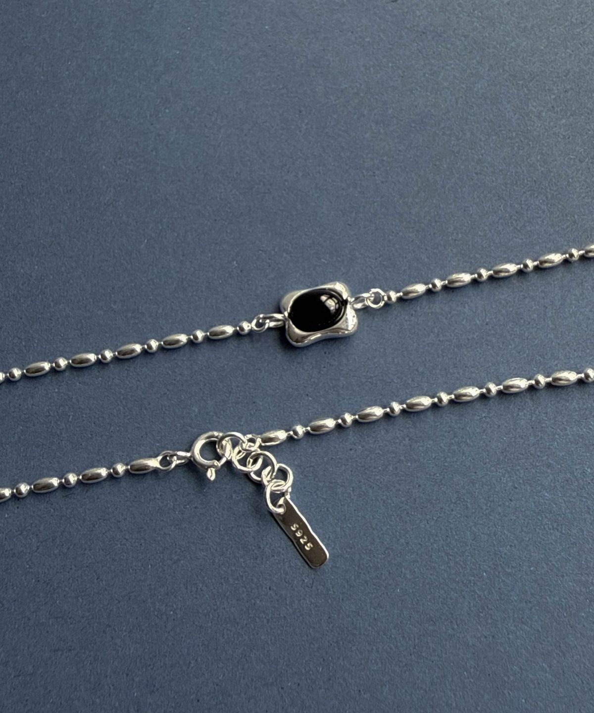 바라두(BARADU) 925 Deep onyx necklace