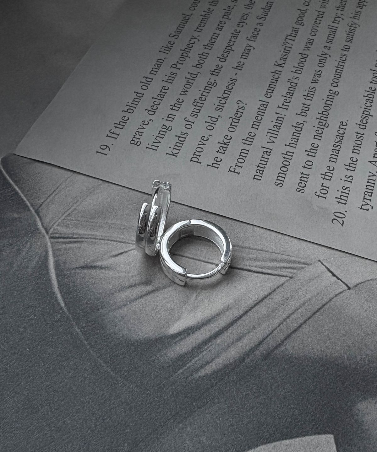 바라두(BARADU) 925 Duo hoop earrings