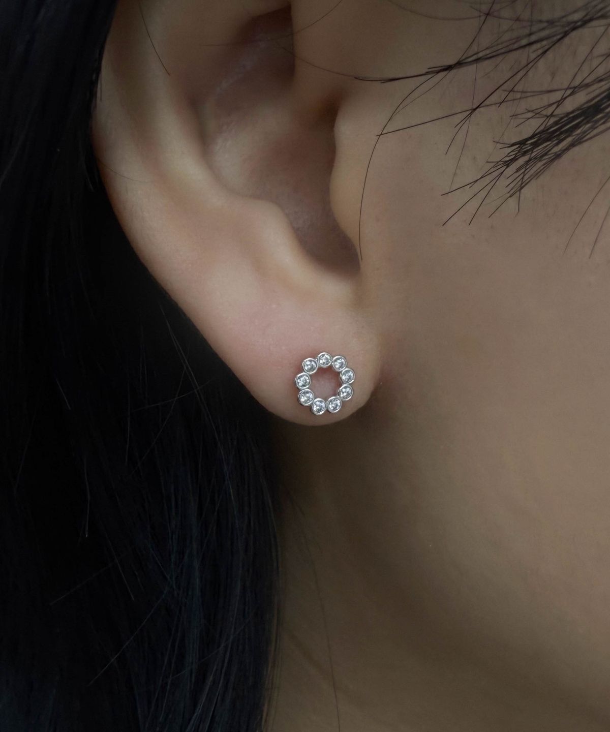 바라두(BARADU) 925 Bezel wreath piercing (single)