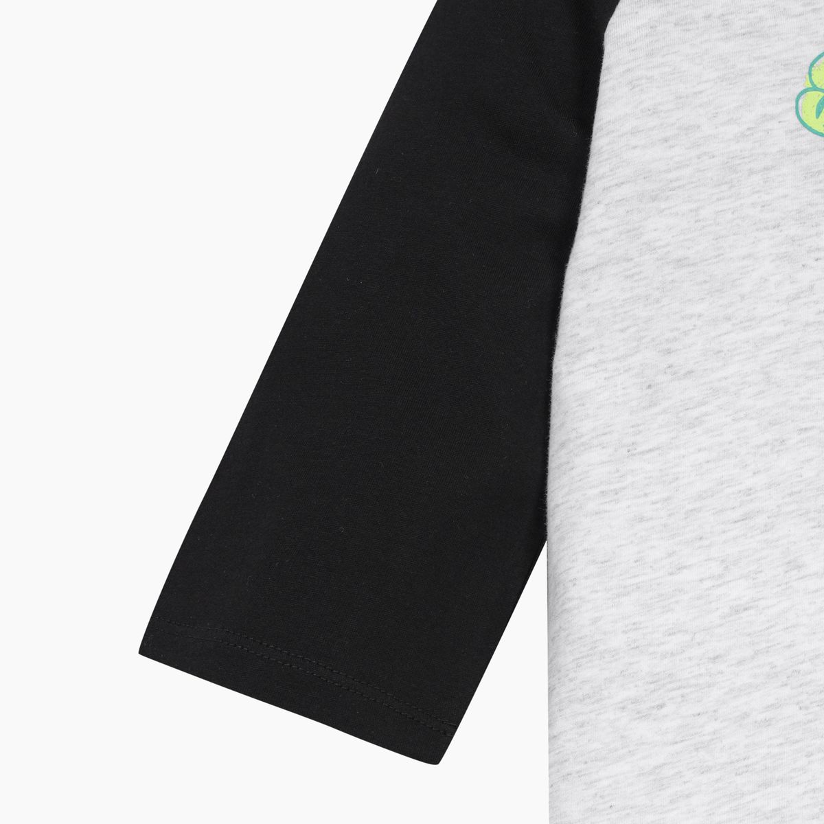 베네통키즈(BENETTONKIDS) 배색 래글런 티셔츠_QATS05611BK