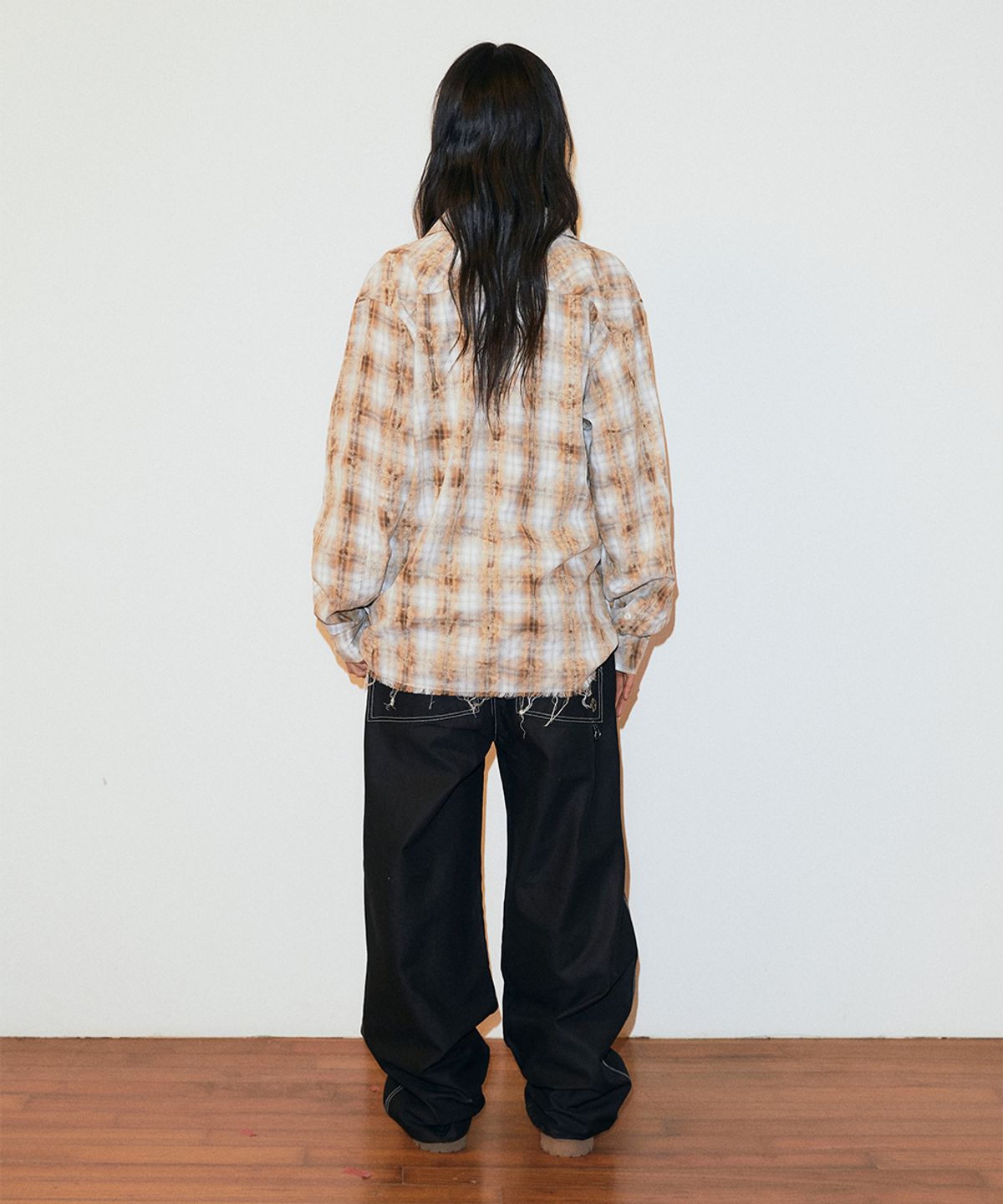 마하그리드(MAHAGRID) EYELET WIDE PANTS BLACK(MG2GSMPA12A)