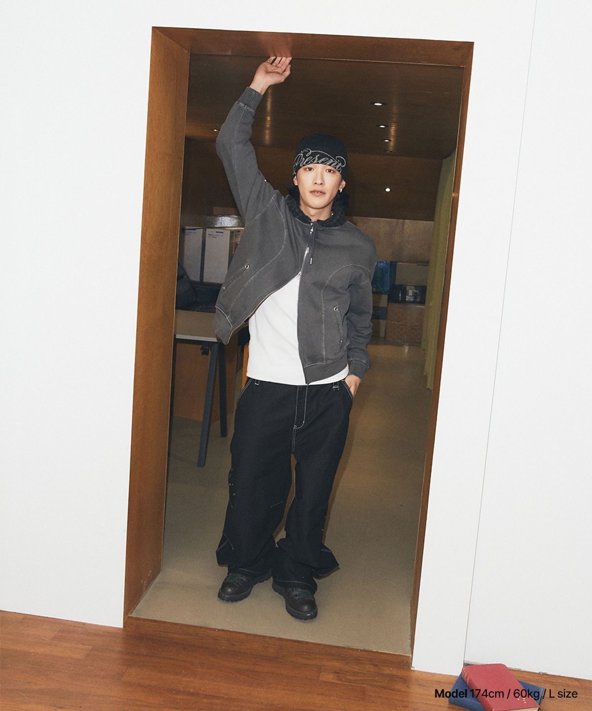 마하그리드(MAHAGRID) EYELET WIDE PANTS BLACK(MG2GSMPA12A)