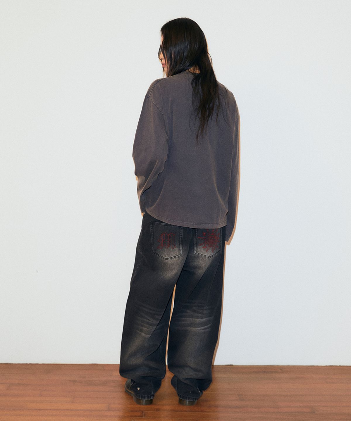 마하그리드(MAHAGRID) WASHED 10YEARS LS TEE NAVY(MG2GSMT565A)
