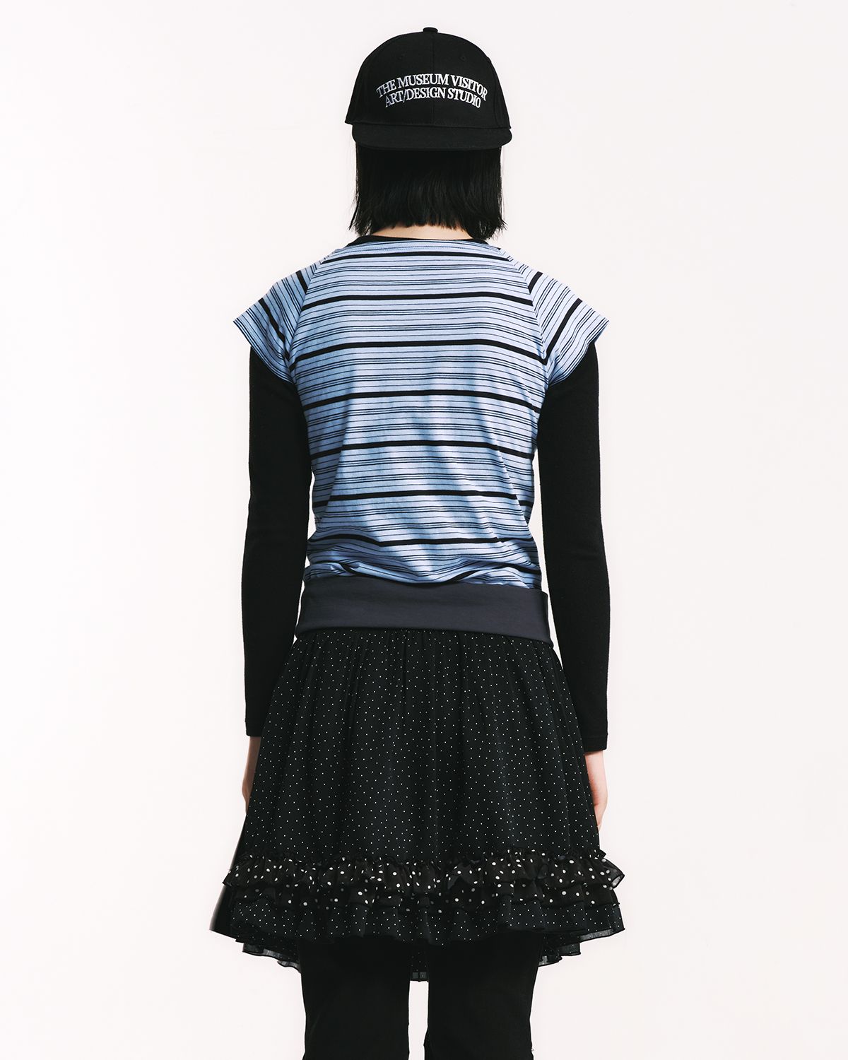 더뮤지엄비지터(THEMUSEUMVISITOR) REVERSIBLE WRAP SKIRT (BLACK)