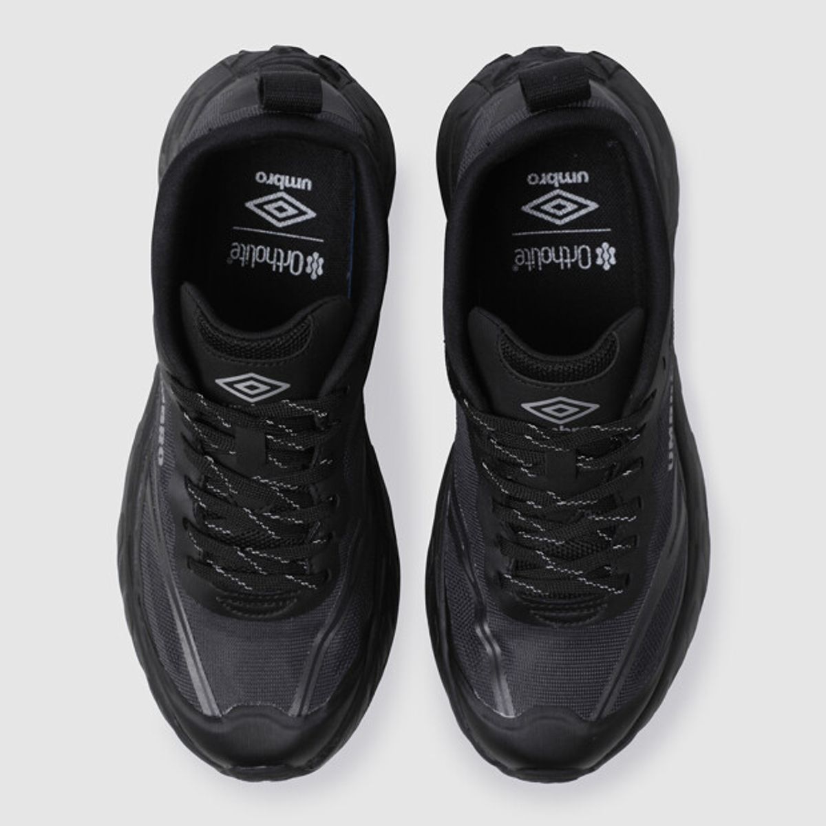 엄브로(UMBRO) REGENT (리젠트) 블랙 UR123CTP21