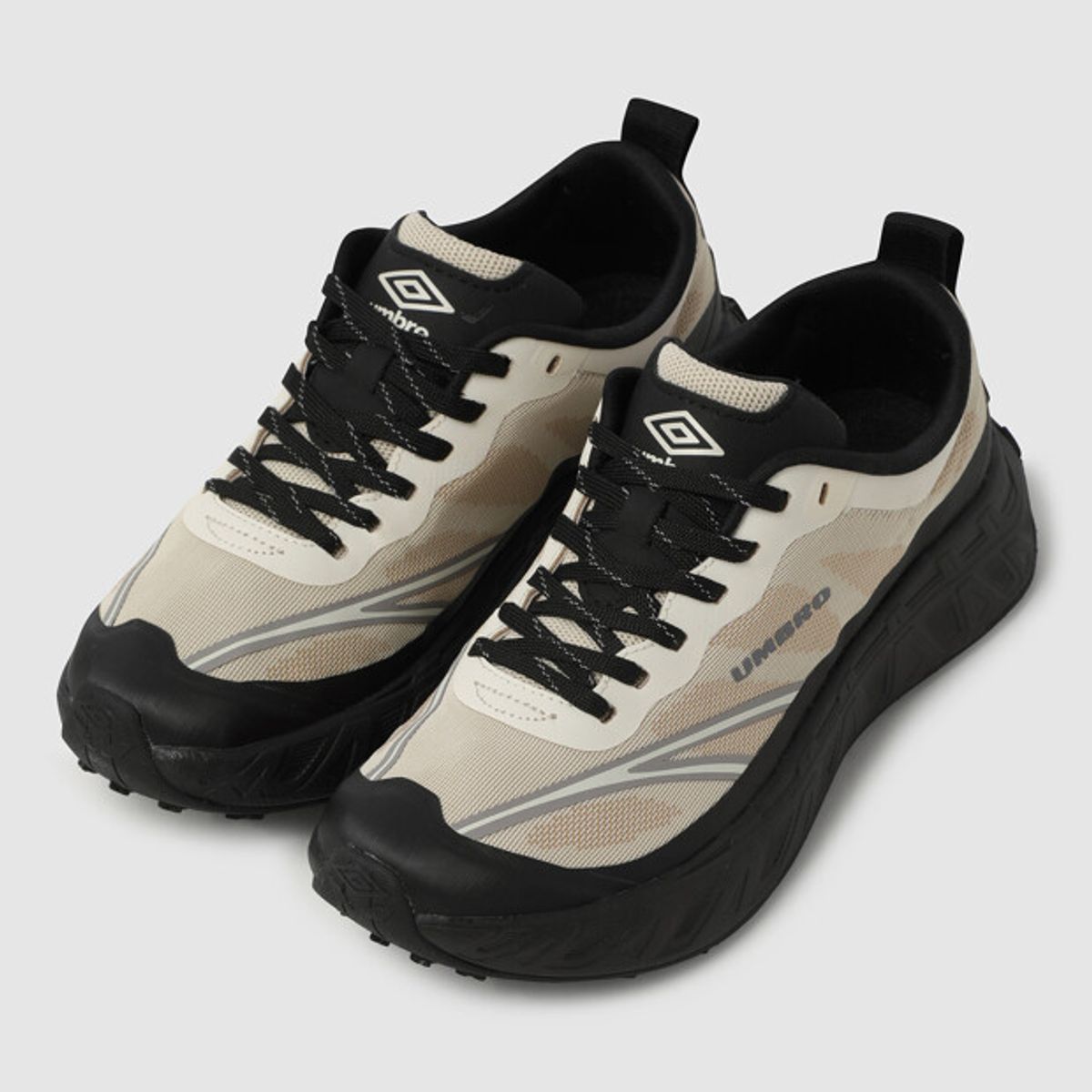 엄브로(UMBRO) REGENT (리젠트) 옐로우 UR123CTP21