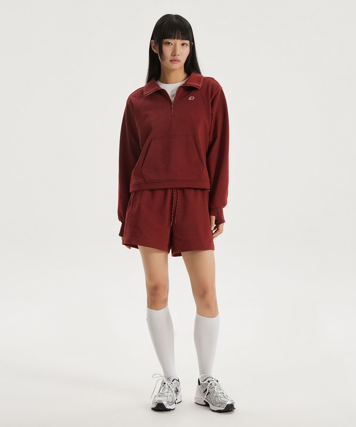 뉴발란스(NEW BALANCE) NBNCG1W212 / WOMEN 에센셜 반집업 (BURGUNDY)