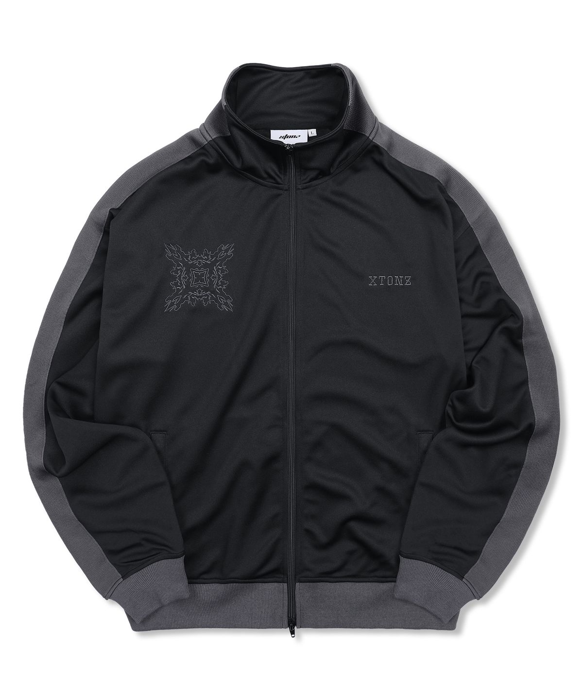 엑스톤즈(XTONZ) XJ136 엑시스 트랙 집업 (BLACK)