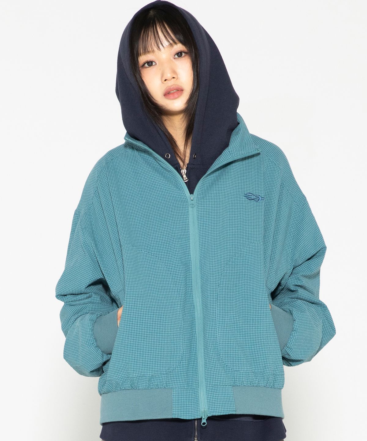 엑스톤즈(XTONZ) XJ135 인피니티 체크 트랙 자켓 (BLUE)