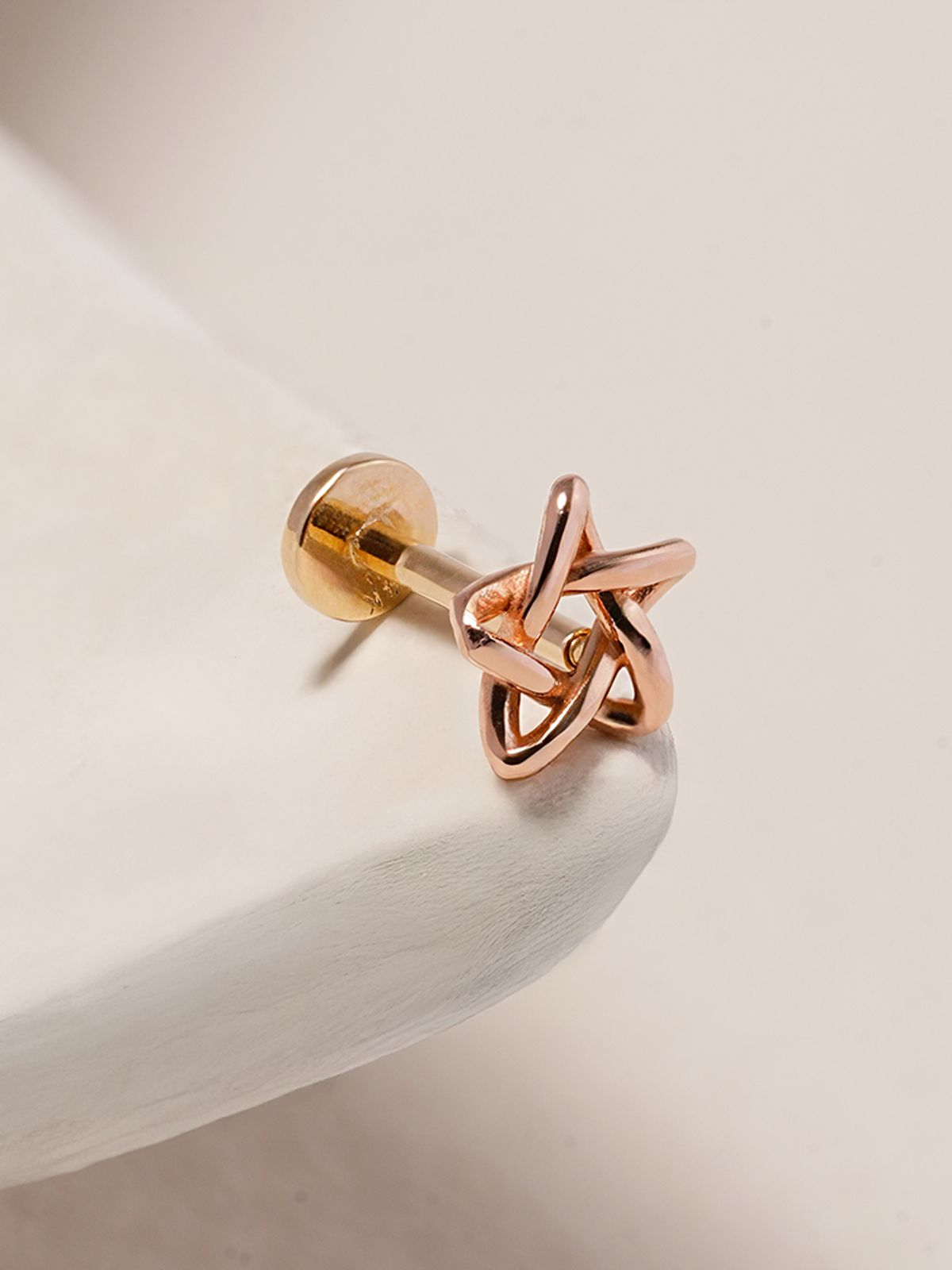 미니멀피어싱(MINIMALPIERCING) [0.8mm]14K 인터널 별 포인트 라블렛 피어싱 귀걸이