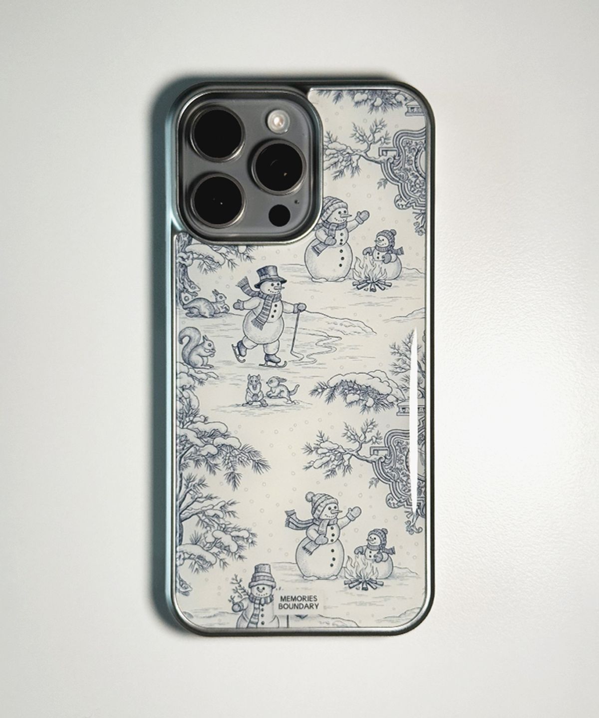 메모리즈바운더리(MEMORIESBOUNDARY) Snow Day Toile Phone Case Soft Ivory (SV_Epoxy/MagSafe Glass)