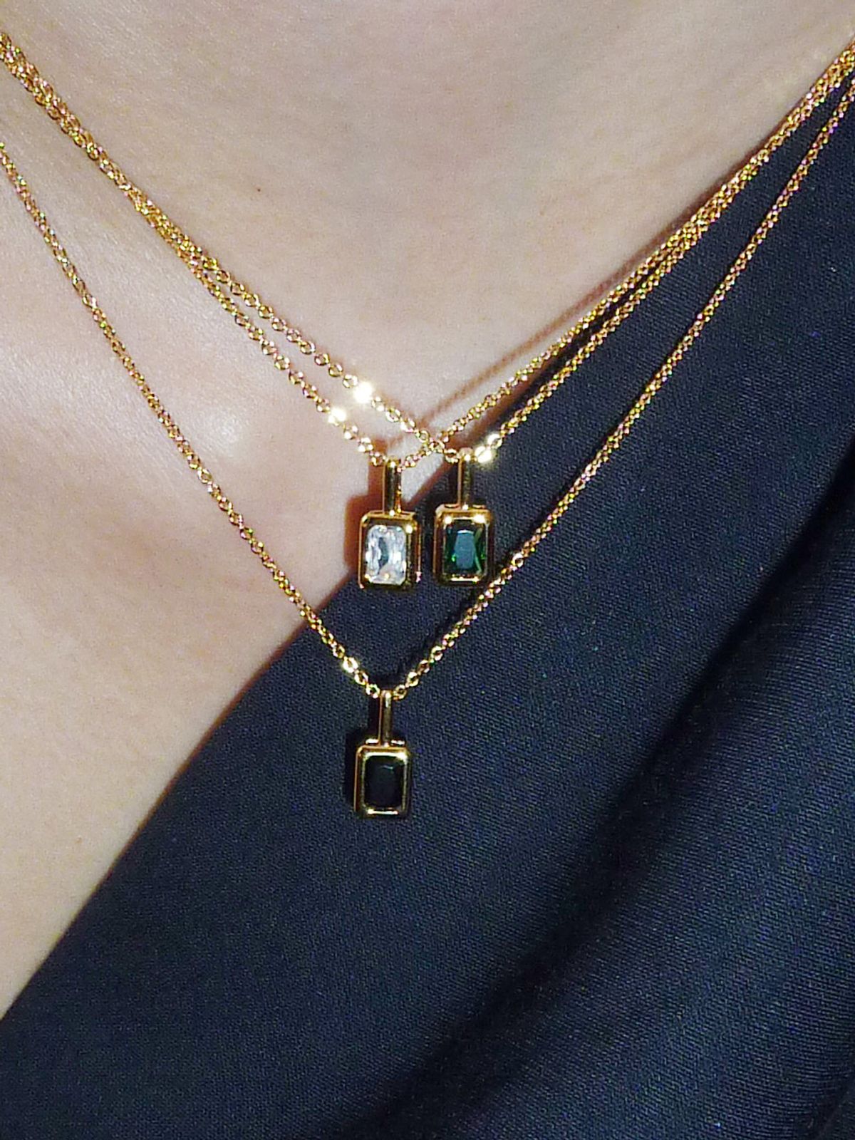 앤 서울(ANNE SEOUL) SQUARE GEMSTONE NECKLACE
