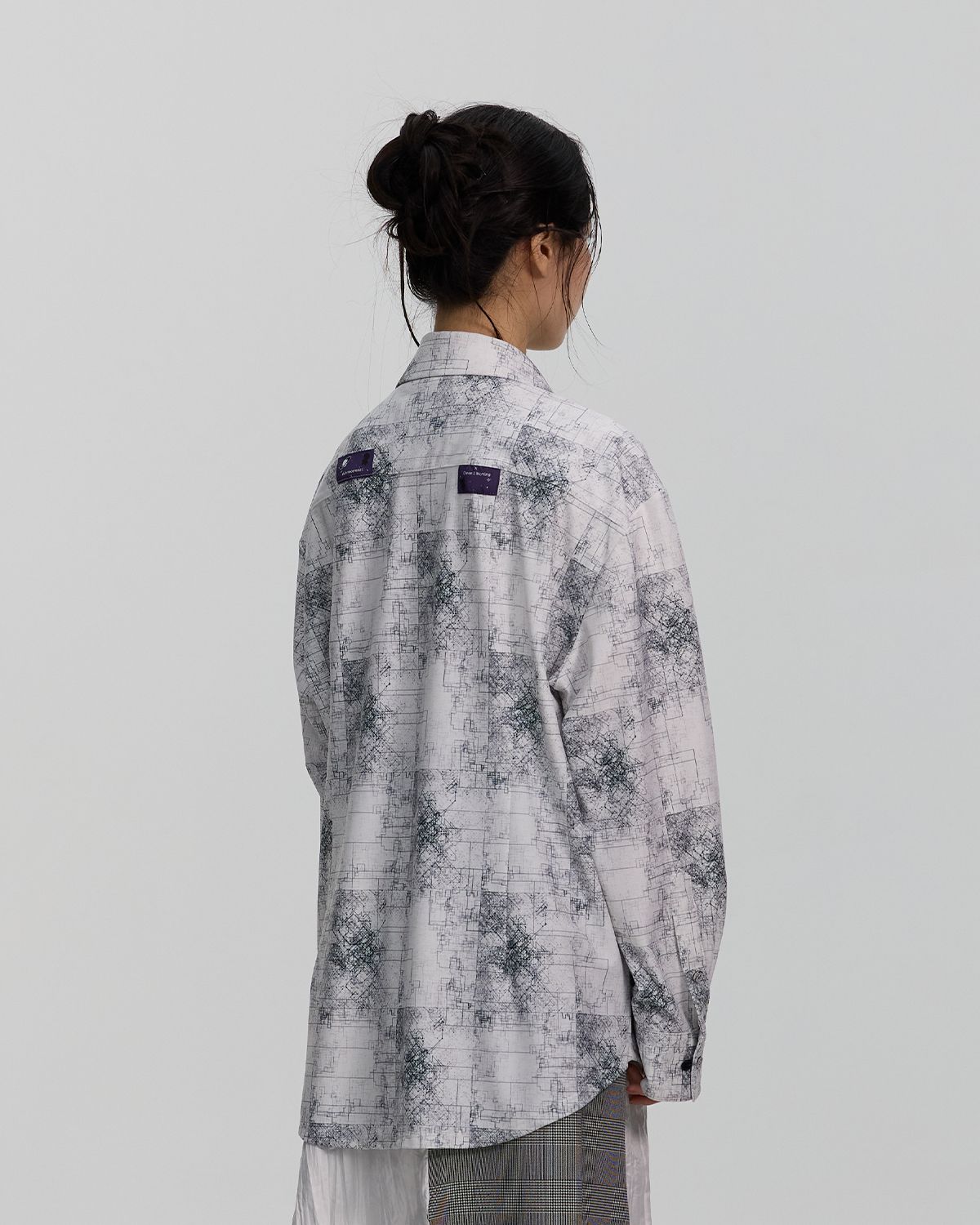 와이쏘씨리얼즈(WHYSOCEREALZ) Data World Shirt (배인경)