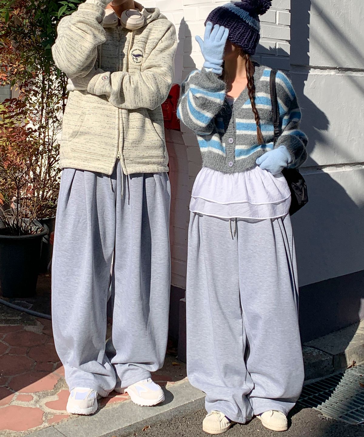 락트개러지(ROCKED GARAGE) UNISEX 페이 기모 더블 핀턱 벌룬 투웨이 와이드 트레이닝 팬츠_그레이
