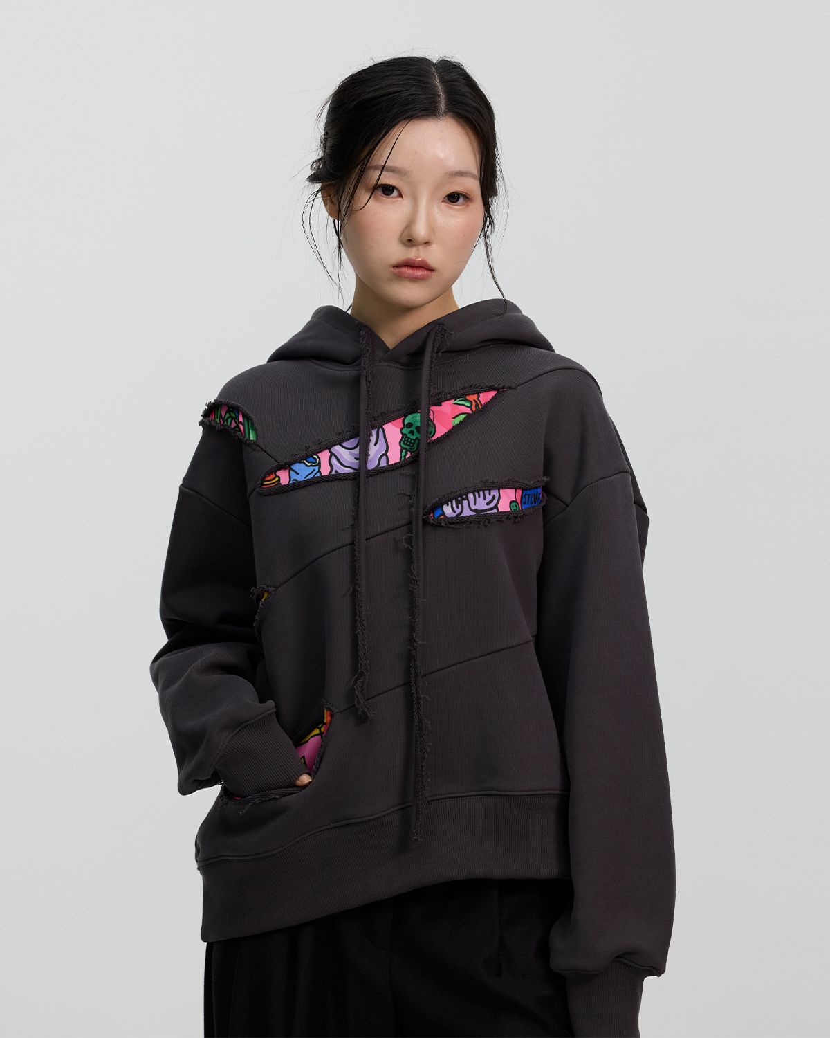와이쏘씨리얼즈(WHYSOCEREALZ) Lonely Stone Hoodie (모스플라이)