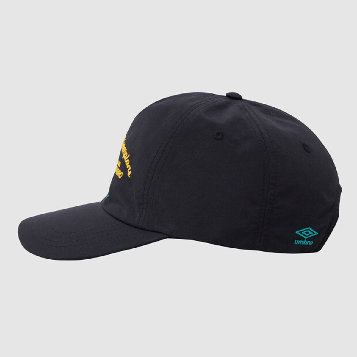 엄브로(UMBRO) 레터 그래픽 반평챙캡 블랙 UR123CCP31