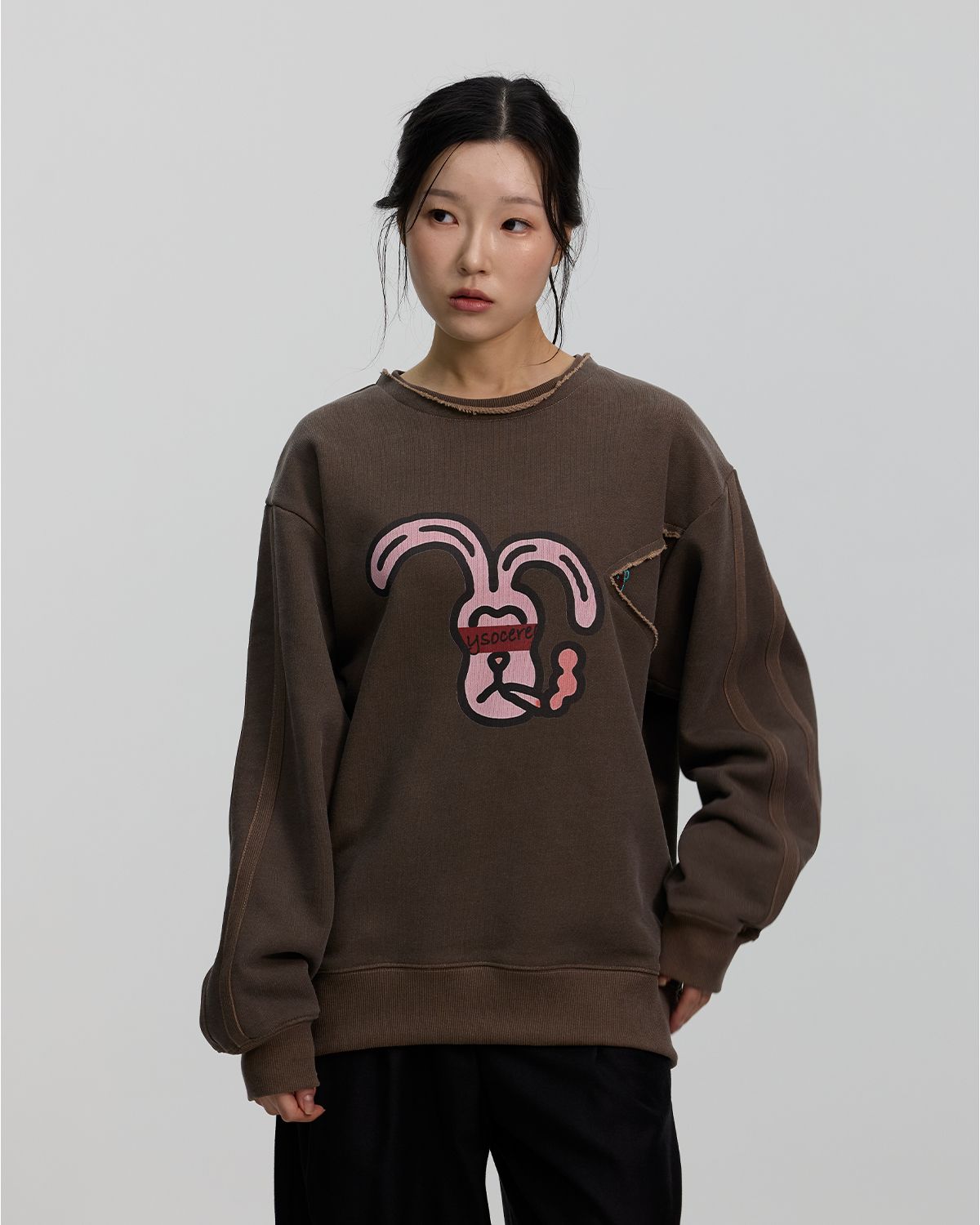 와이쏘씨리얼즈(WHYSOCEREALZ) Captain Madoobuck Sweatshirt (모스플라이)