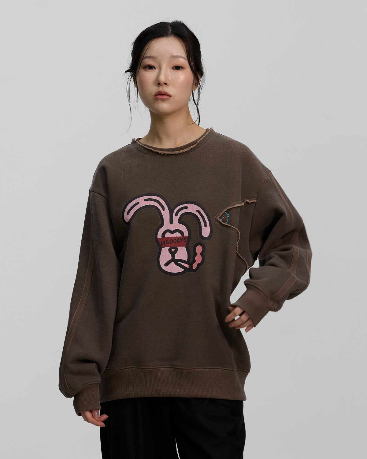 와이쏘씨리얼즈(WHYSOCEREALZ) Captain Madoobuck Sweatshirt (모스플라이)