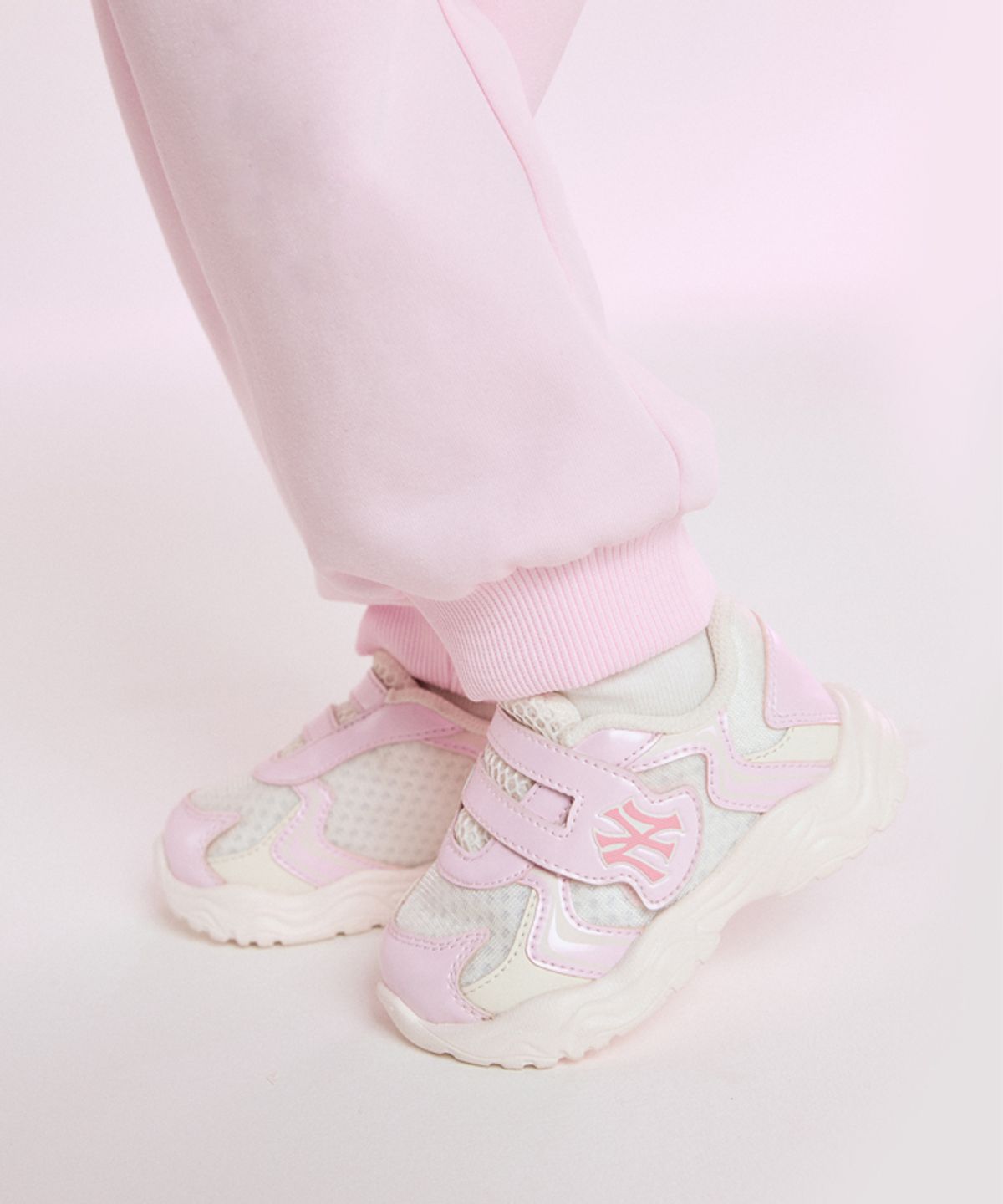 엠엘비 키즈(MLB KIDS) 카고 청키 베이비 NY (Pink)