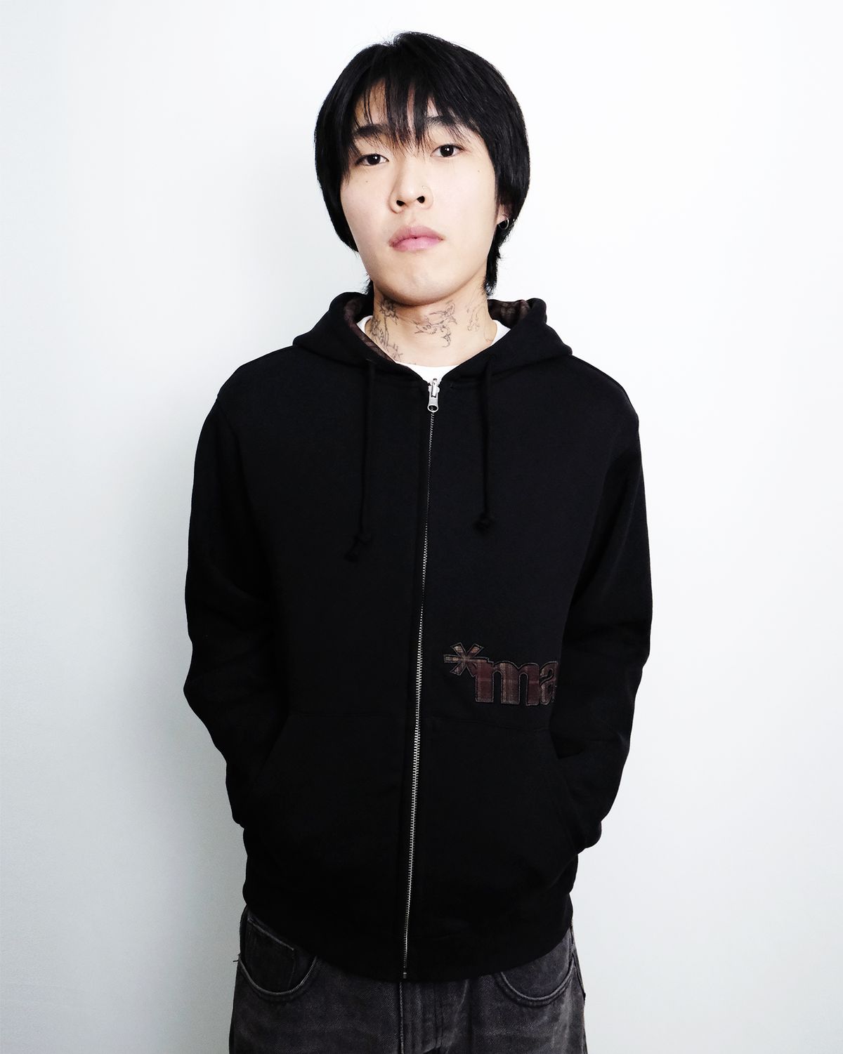 무비그아카이브(MUBIG.ARCHIVE) Reversible Plaid Zip Hoodie (burgundy)