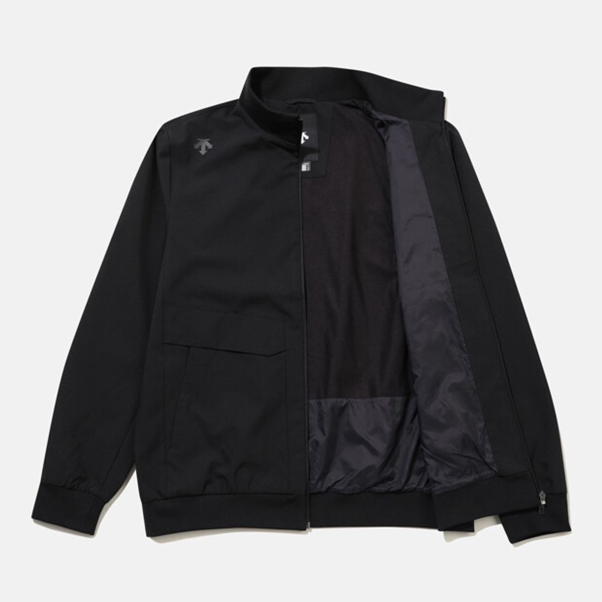 데상트(DESCENTE) 기모 안감 봄버 자켓 블랙 SR121UJK12
