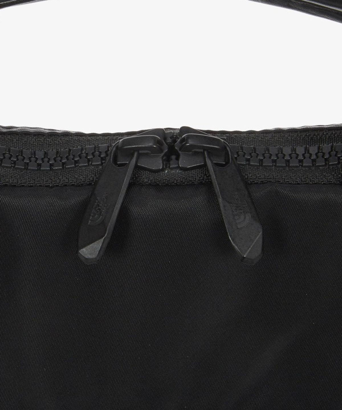 노스페이스(THE NORTH FACE) NN2PR53A 시티 글라이드 슬림 랩탑 백 BLACK