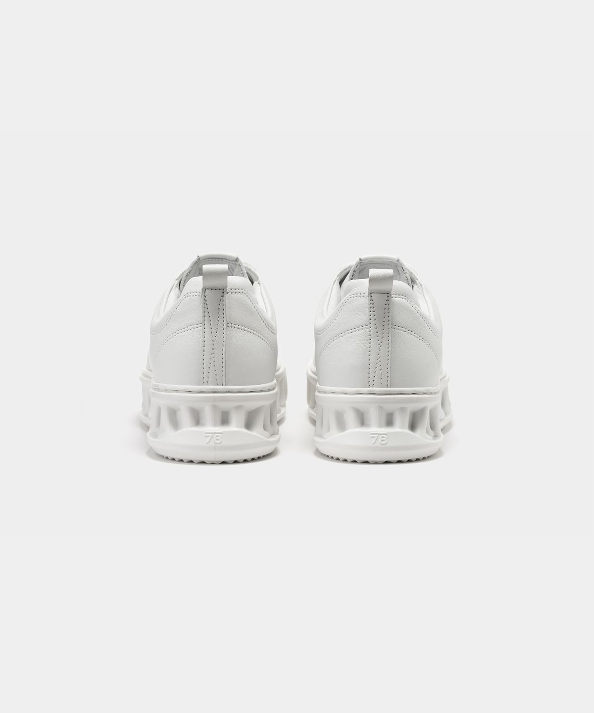 세븐에잇언더(78UNDER) L-1 LEATHER LOW TOP_WHITE