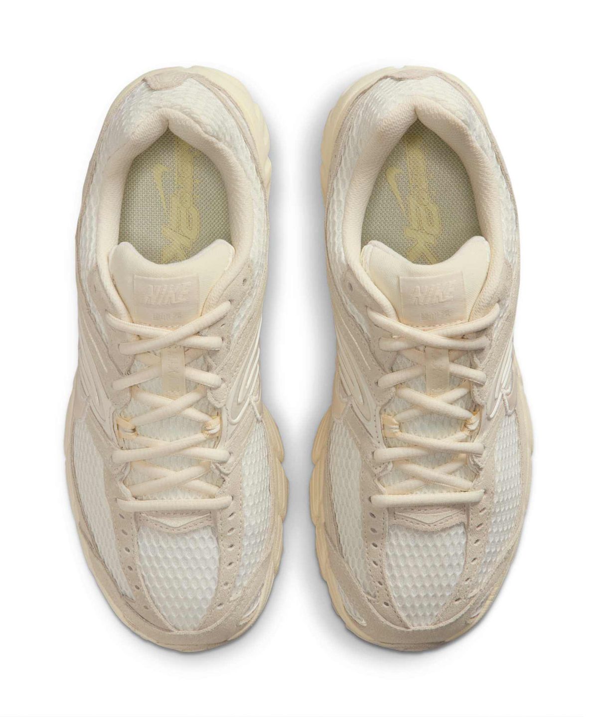 나이키(NIKE) 에어 맥스 모토 2K SE W - 세일:팬텀:페일 아이보리 / IO4862-100