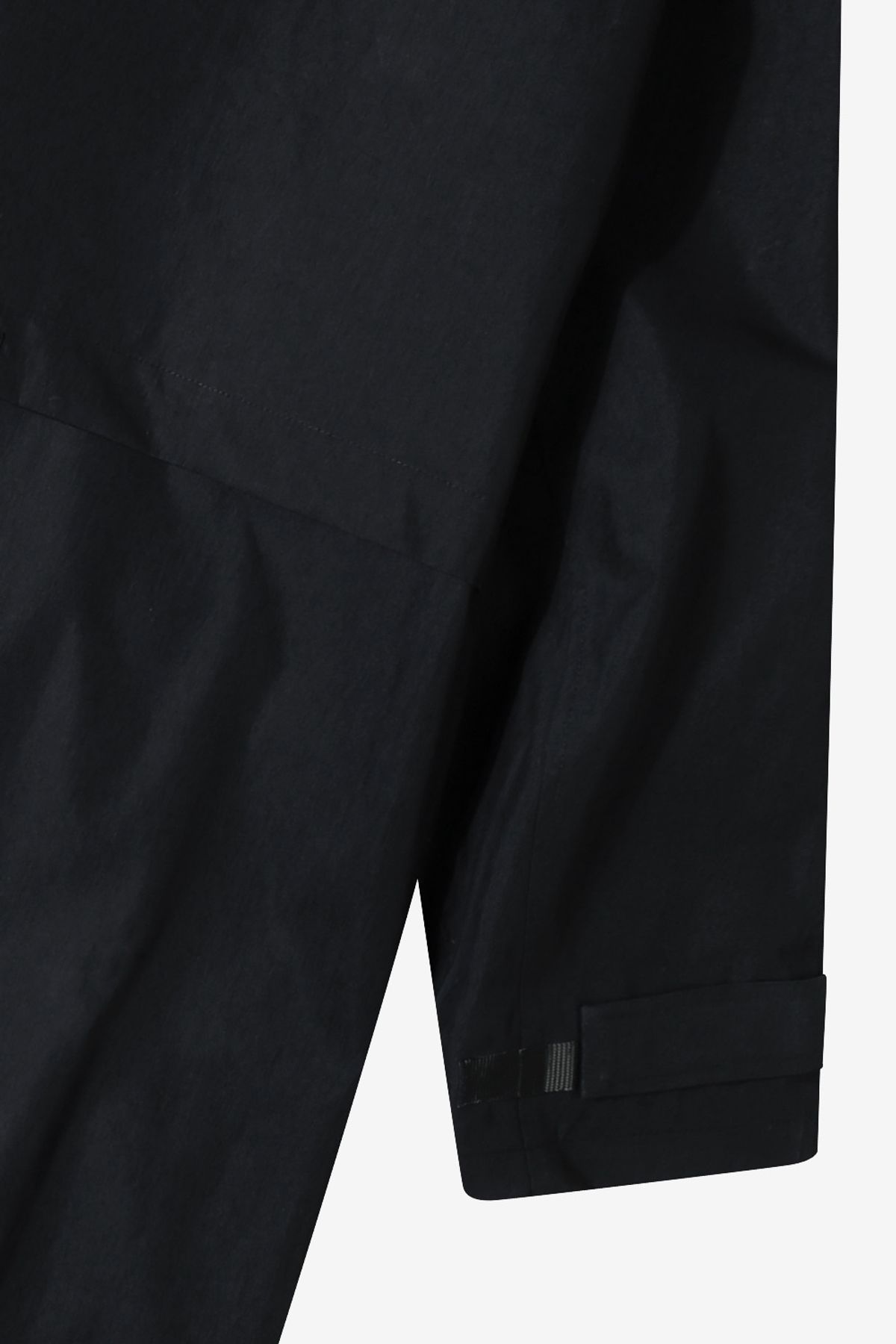 르몽생미셸(LE MONT ST MICHEL) Hood nylon utility trench coat_Black