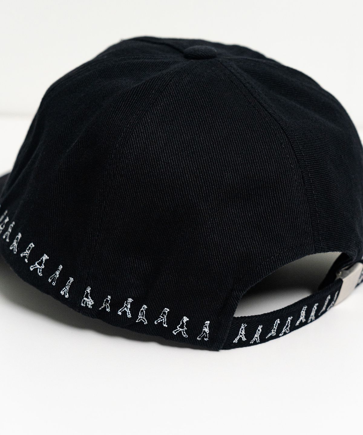 영(YOUNG) village cap (black)