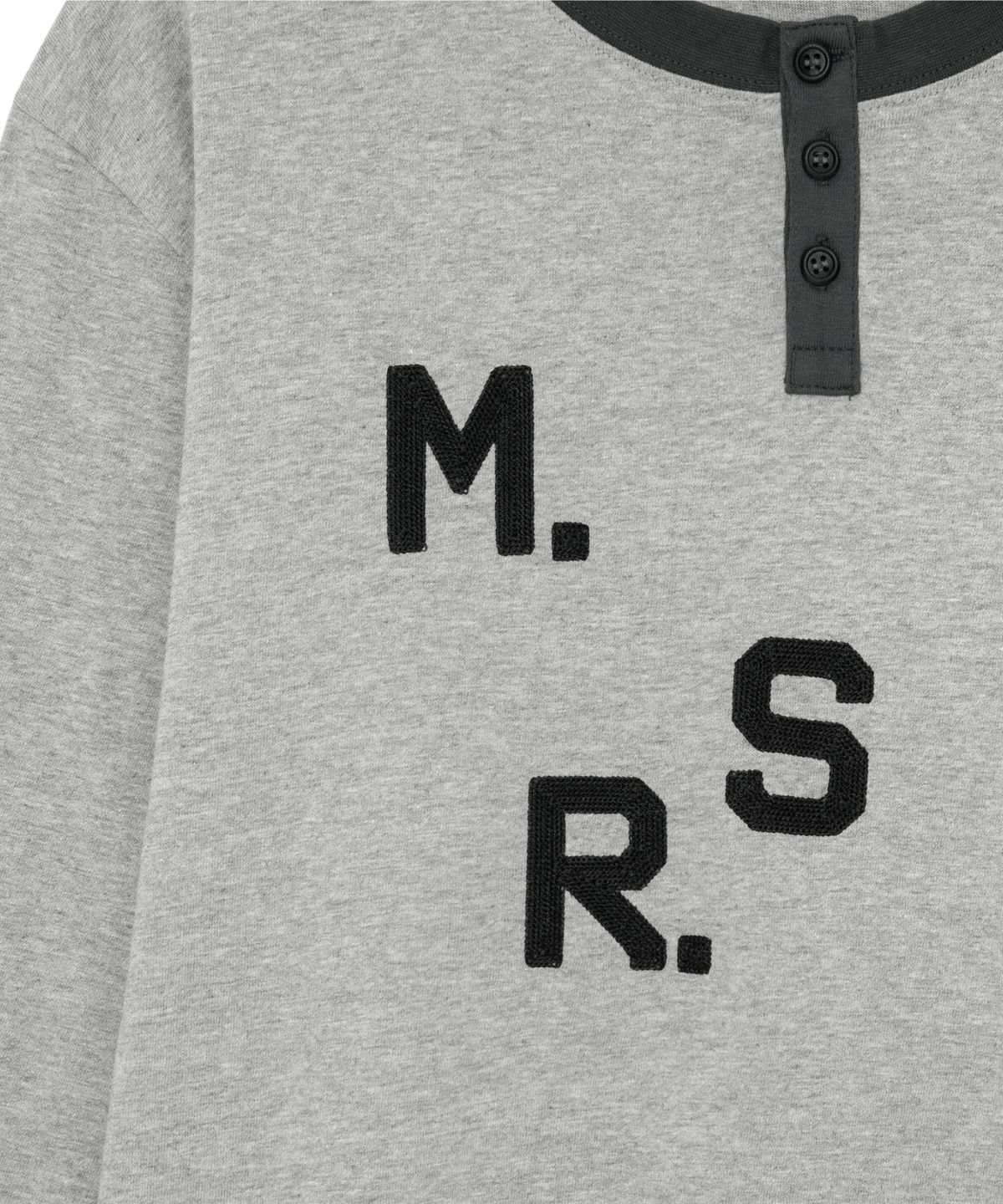 더콜디스트모먼트(THE COLDEST MOMENT) TCM msr henley neck long sleeve (grey)