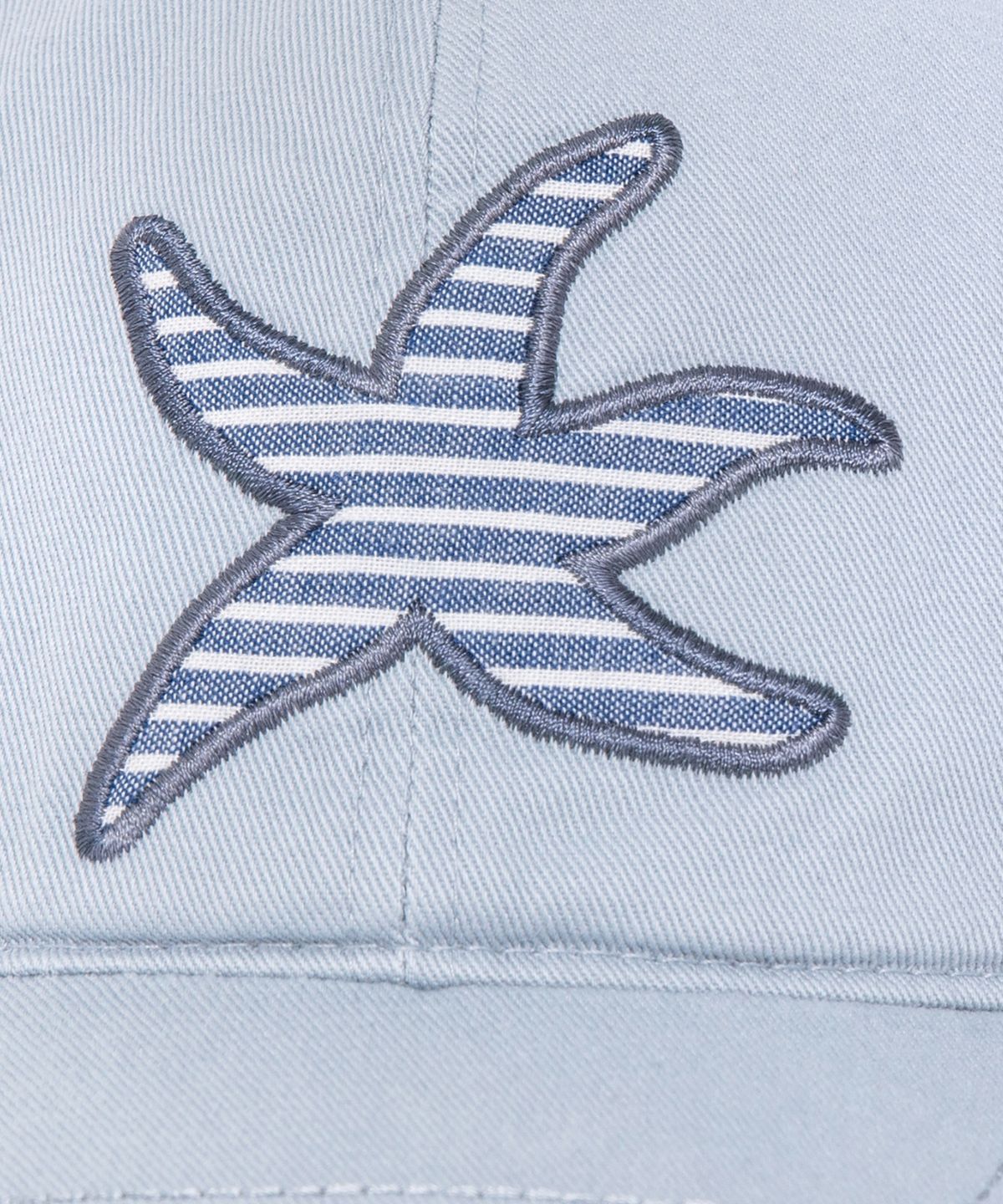 더콜디스트모먼트(THE COLDEST MOMENT) TCM stripe logo patch cap (sky blue)
