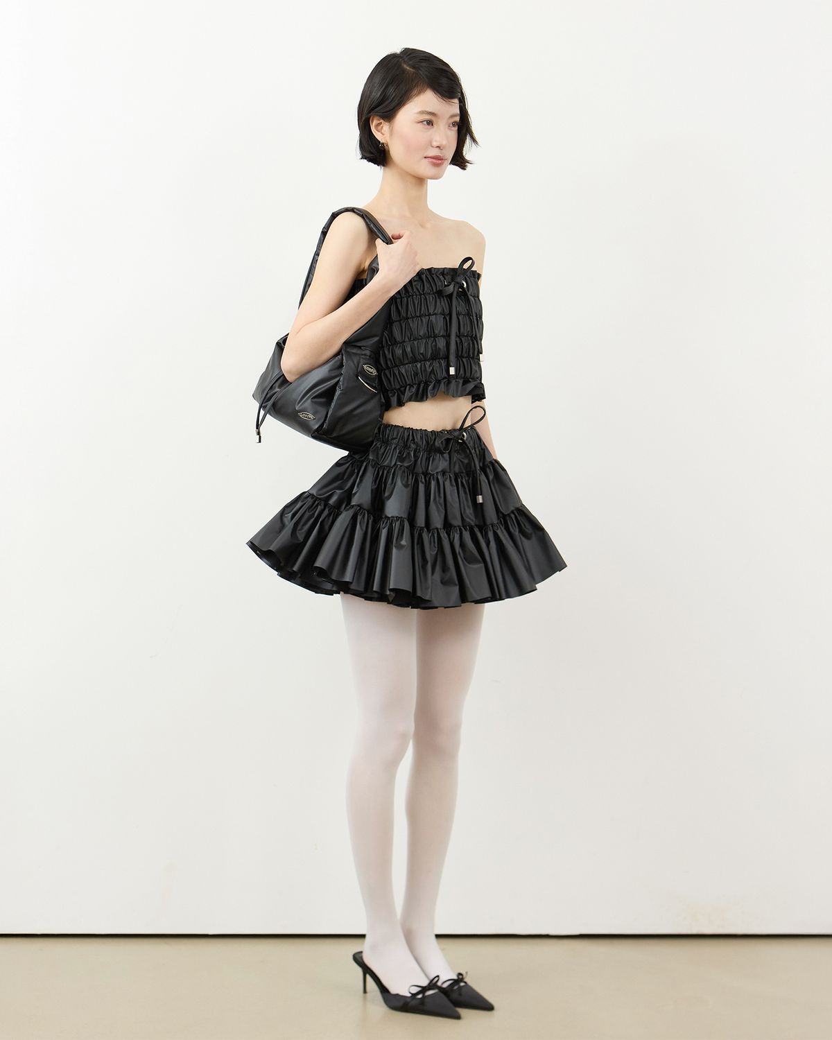 러뷰이(LOVUEE) 클라우드백 미니 블랙