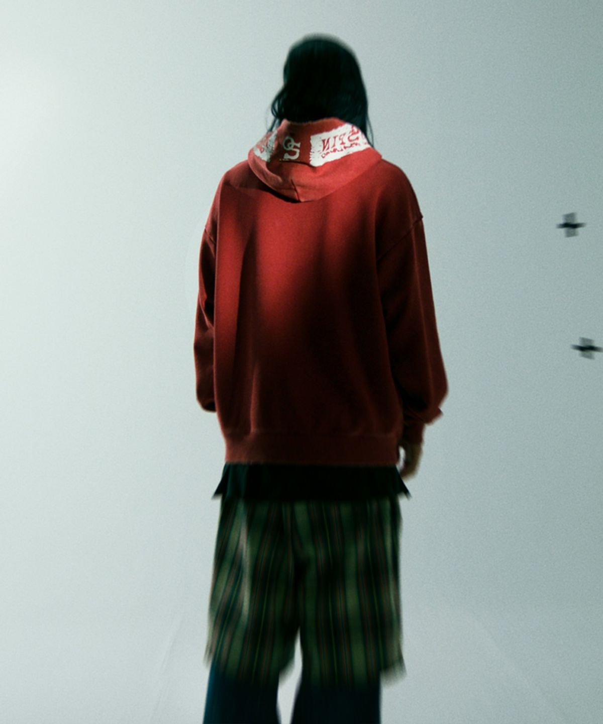 오프스핀(OFFSPIN) 900G 러스틱 레드 미스핏 후디_BIG OS 그래픽