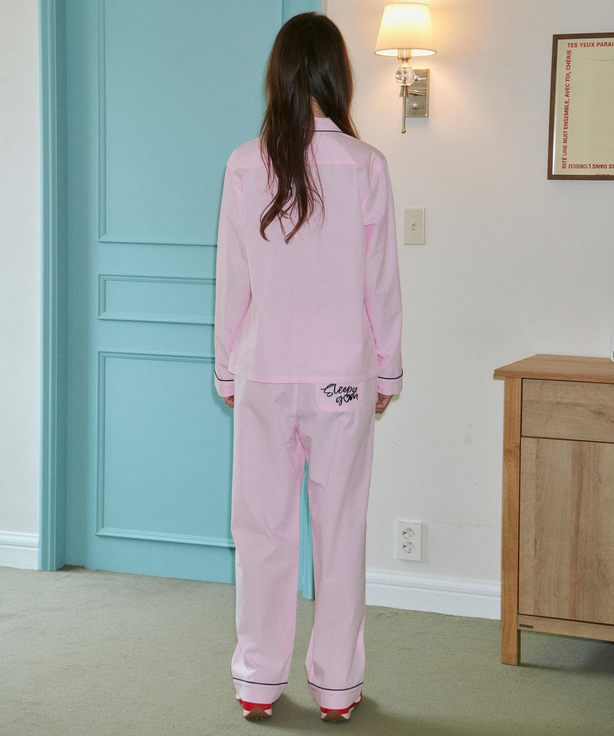 슬리피곰(SLEEPYGOM) Pink Black Piping Pajama Set