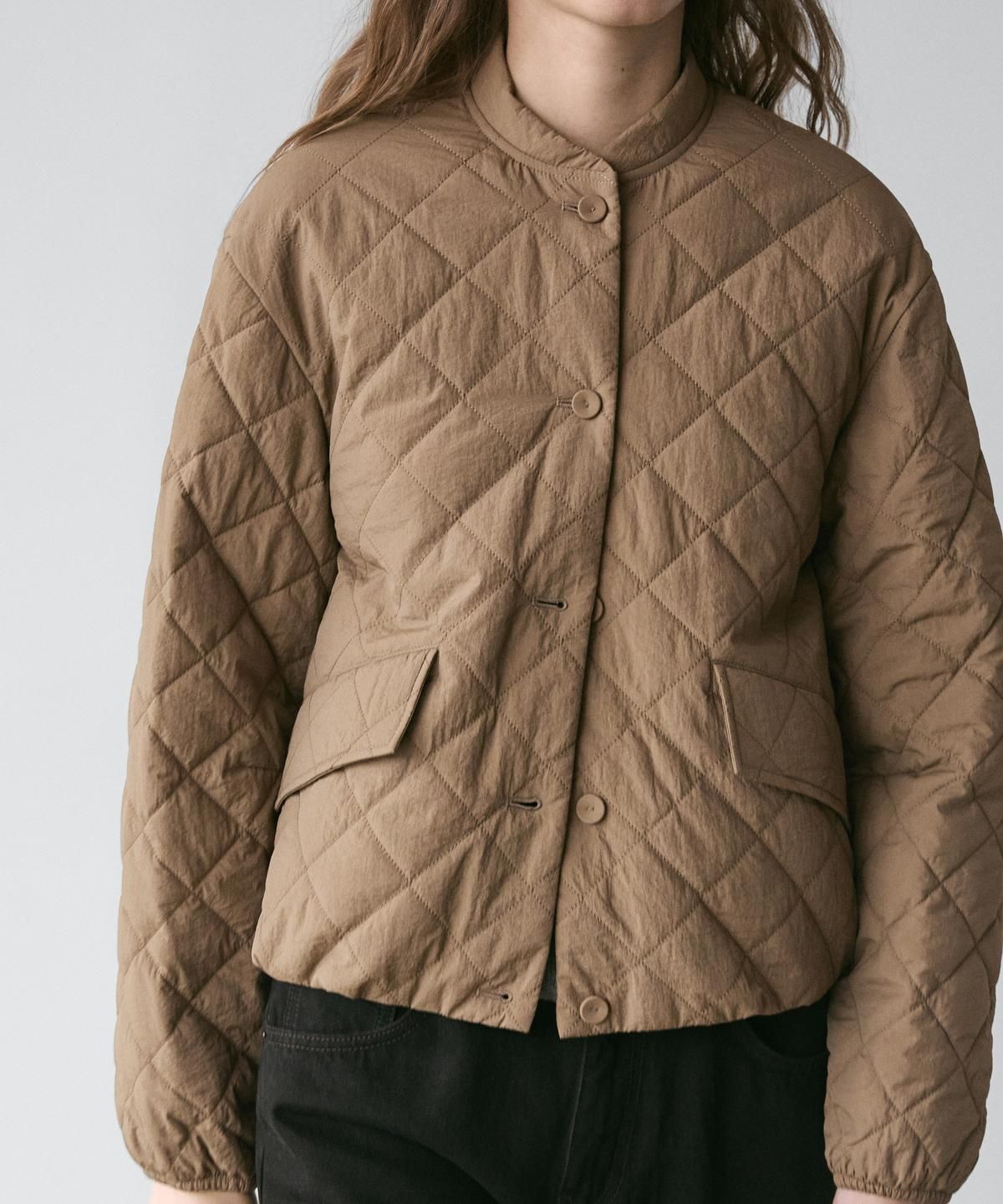 마시모두띠(MASSIMO DUTTI) 라이트웨이트 쇼트 패딩 재킷