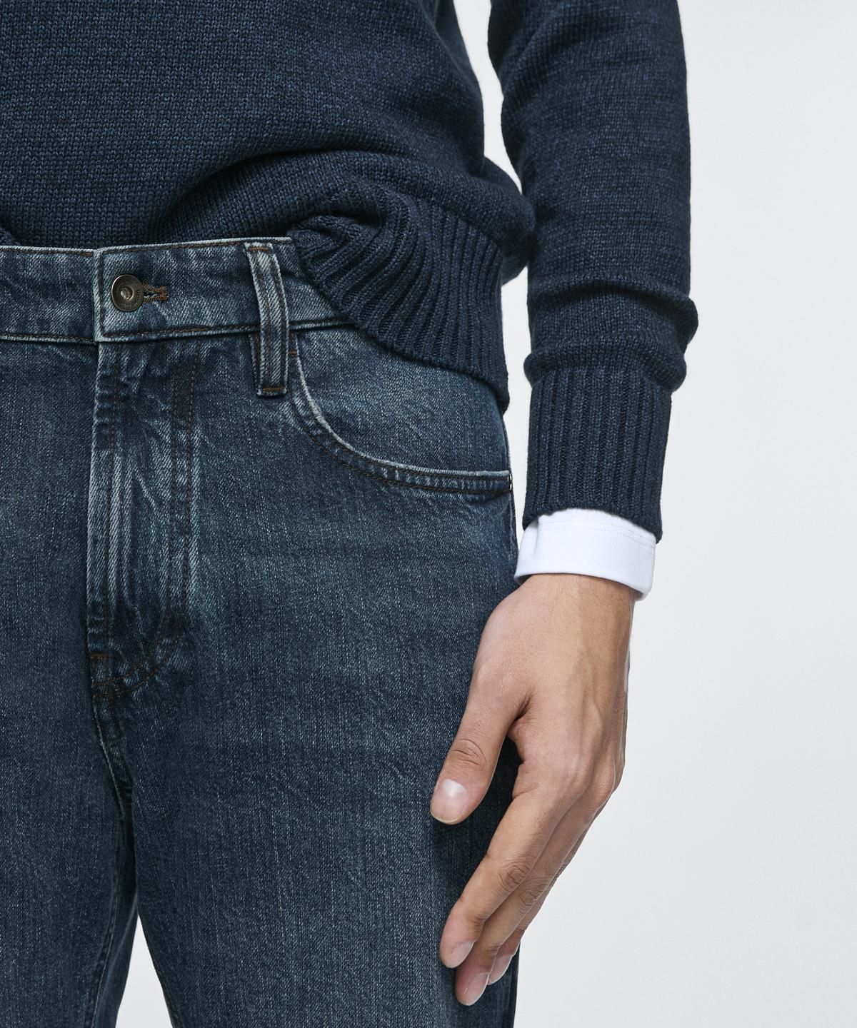 마시모두띠(MASSIMO DUTTI) 테이퍼드핏 진