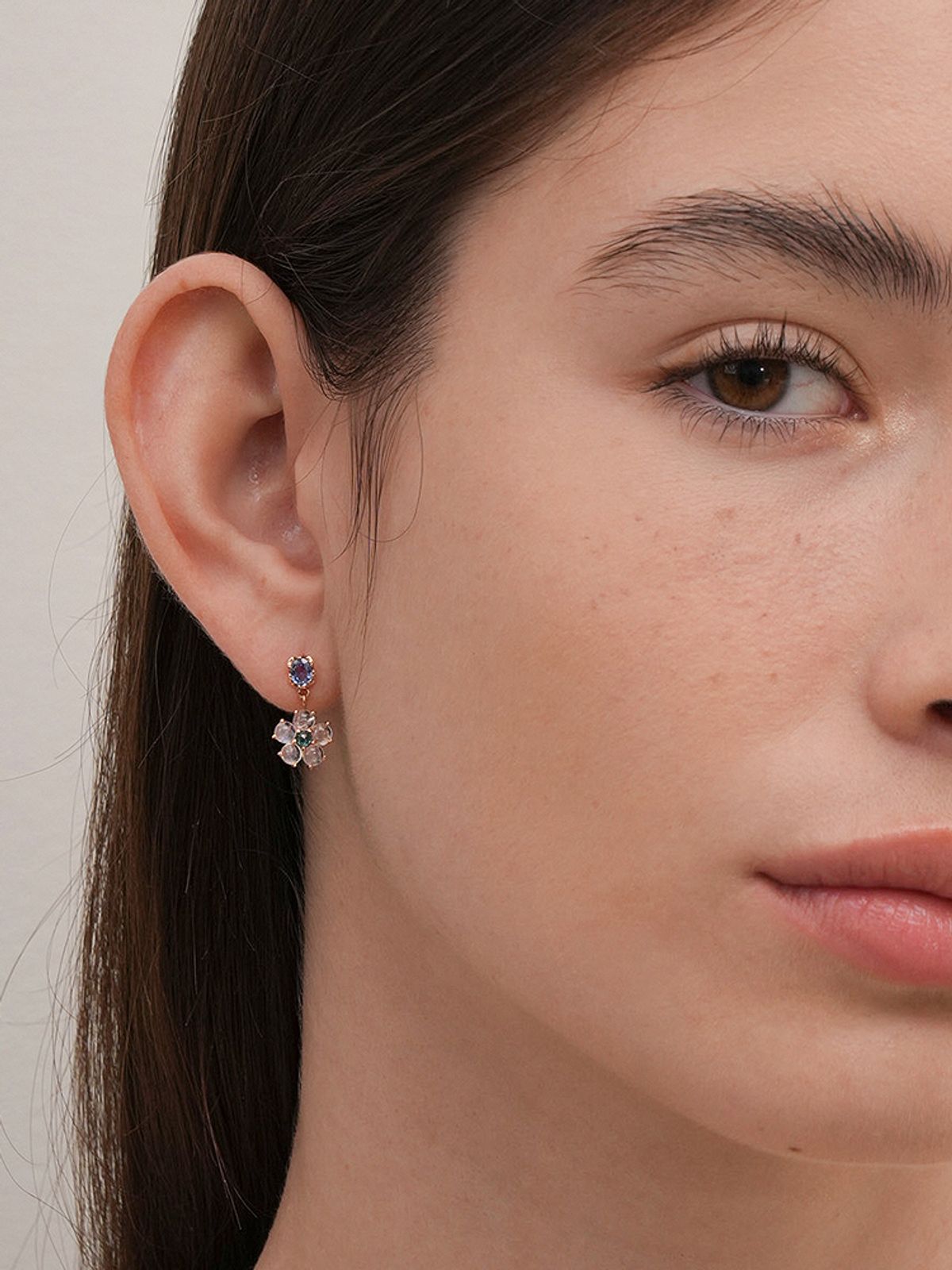 미니멀피어싱(MINIMALPIERCING) 14K 18K 브라이트닝 사파이어 플라워 드롭 피어싱 귀걸이