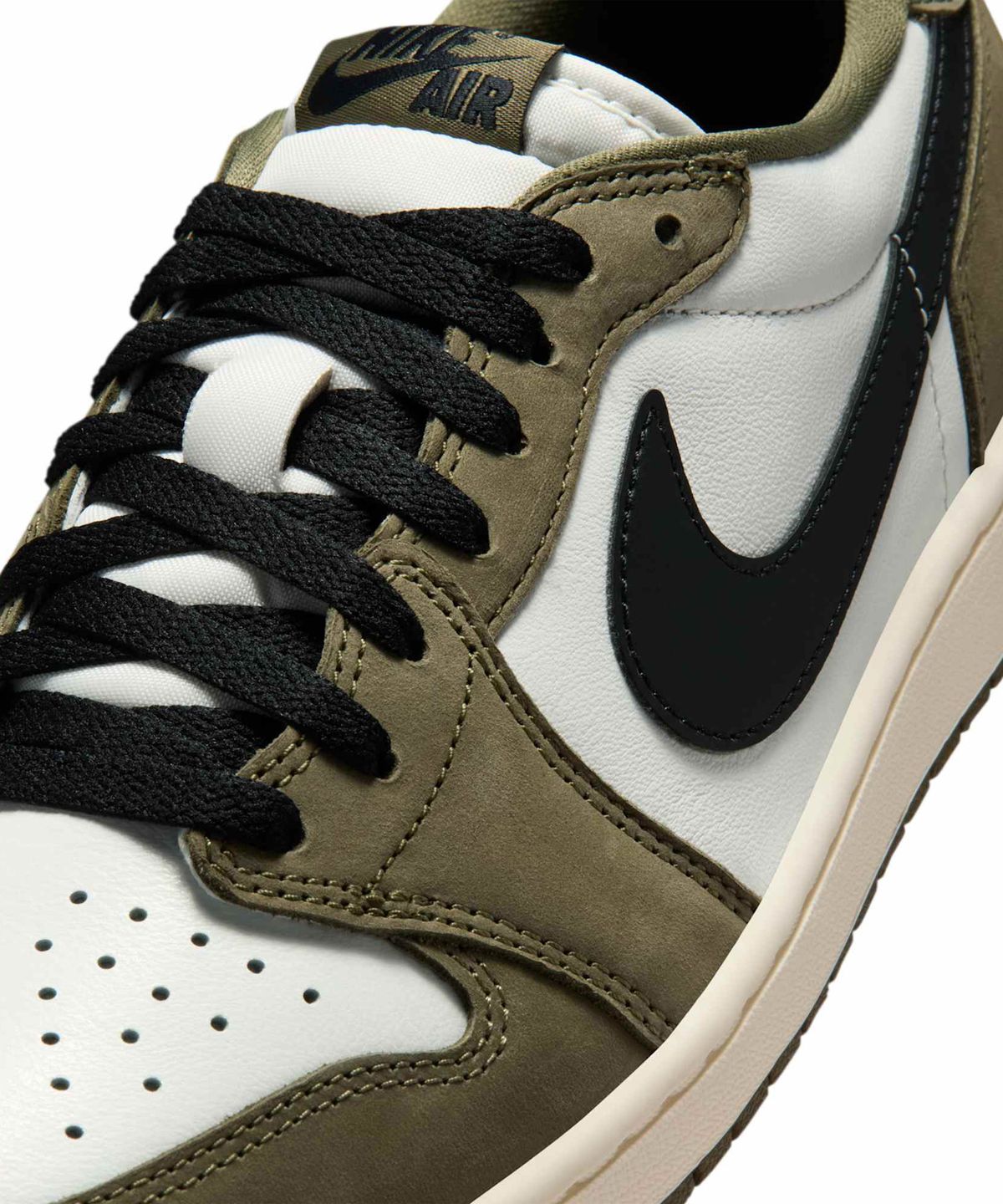 나이키(NIKE) 에어 조던 1 레트로 로우 미디엄 올리브 앤드 서밋 화이트 M - 미디엄 올리브:서밋 화이트:세일:블랙 / HQ6998-200