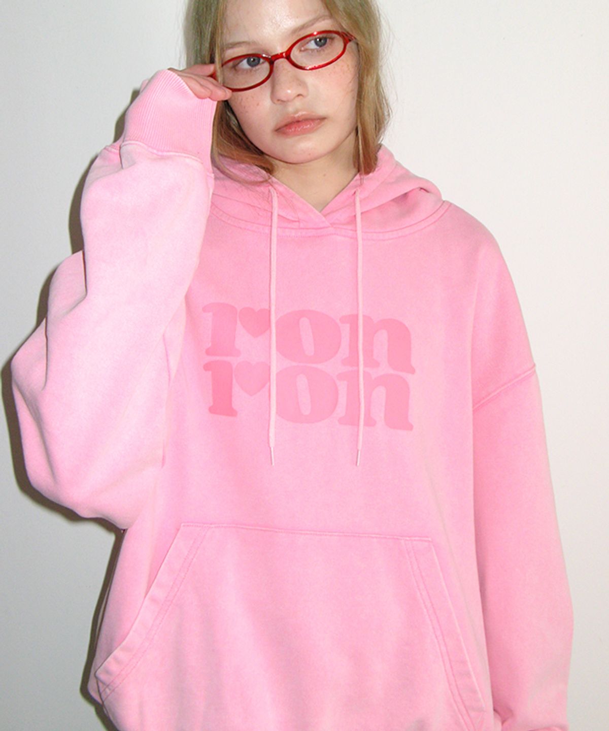 론론(RONRON) PIGMENT LOGO HOODIE PINK