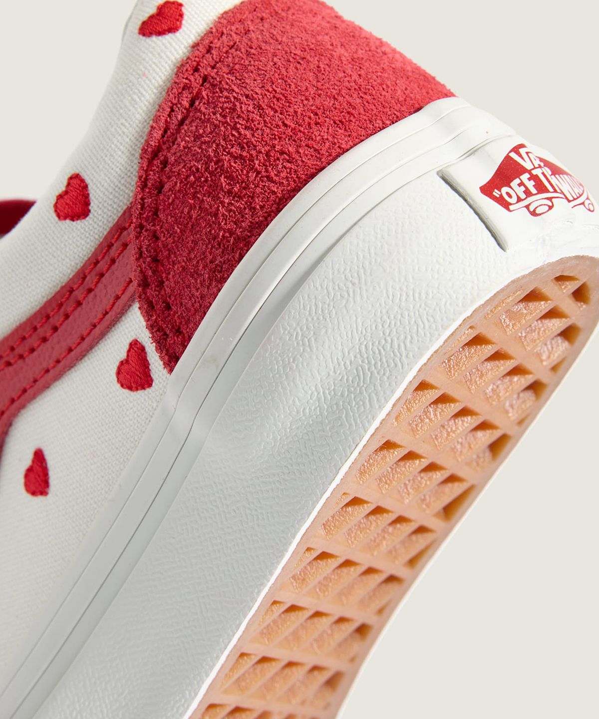 반스 키즈(VANS KIDS) 올드스쿨 V 키즈_레드 핫 발렌타인스 레이싱레드/트루화이트