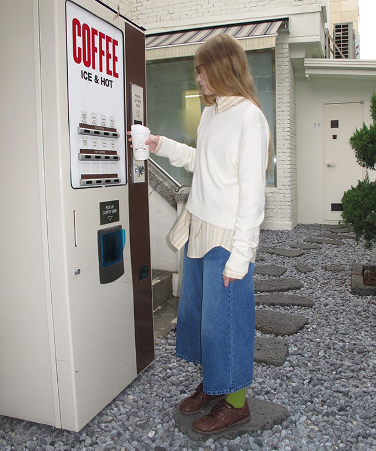 론론(RONRON) DAILY SOFT V NECK KNIT IVORY