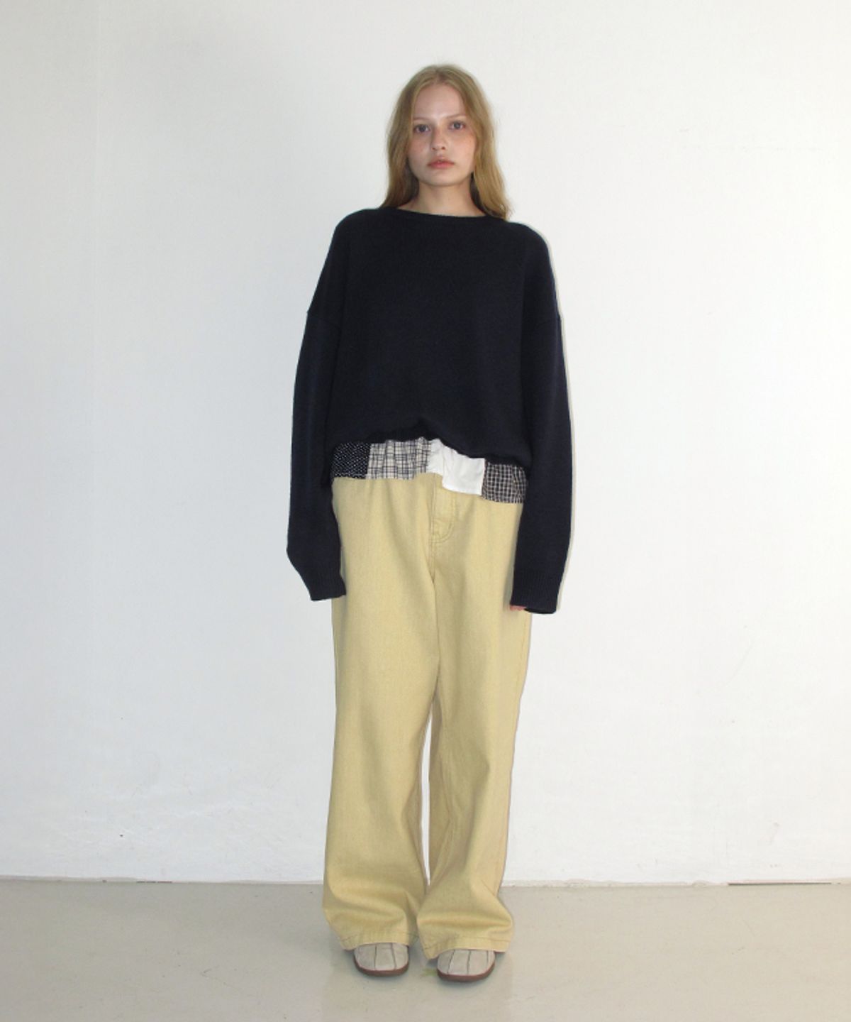 론론(RONRON) PATCHWORK FRILL KNIT PULLOVER NAVY