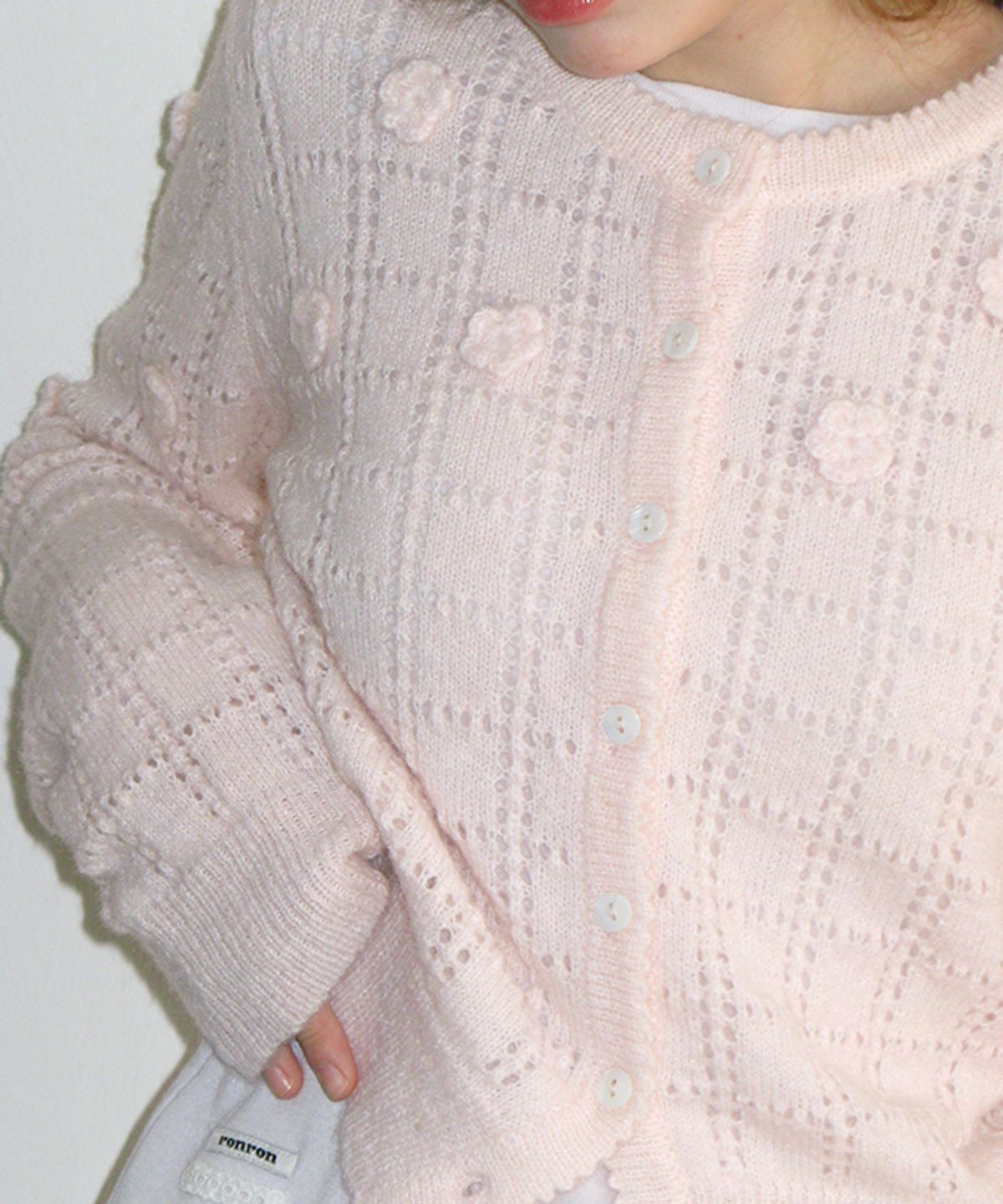 론론(RONRON) CROCHET FLOWER HANDMADE KNIT CARDIGAN SOFT PINK