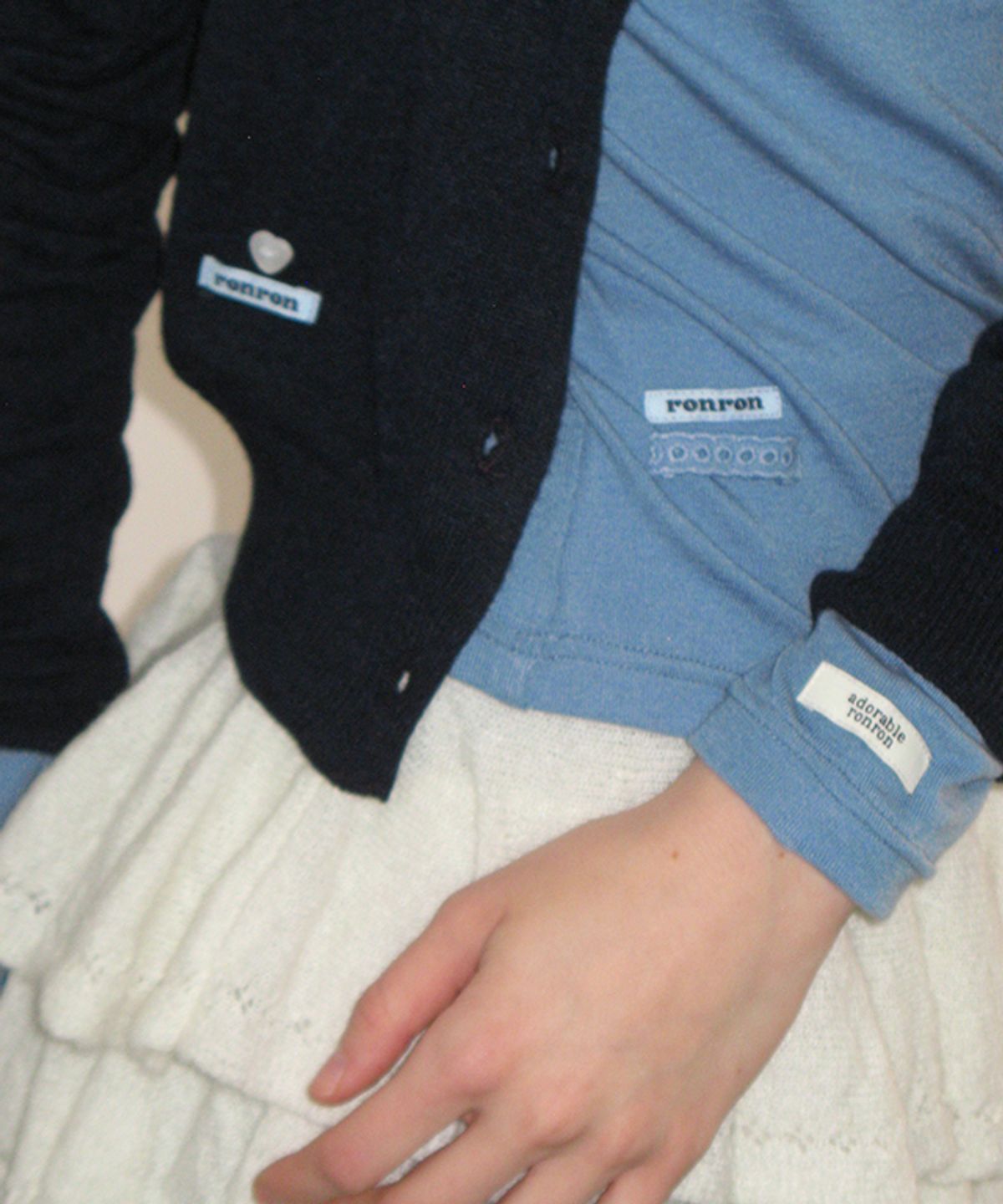 론론(RONRON) SOFT DAYS KNIT CARDIGAN NAVY