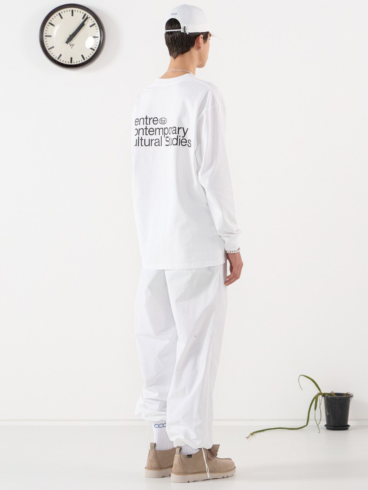 씨씨씨에스(CCCS) WHITE TRACK PANTS